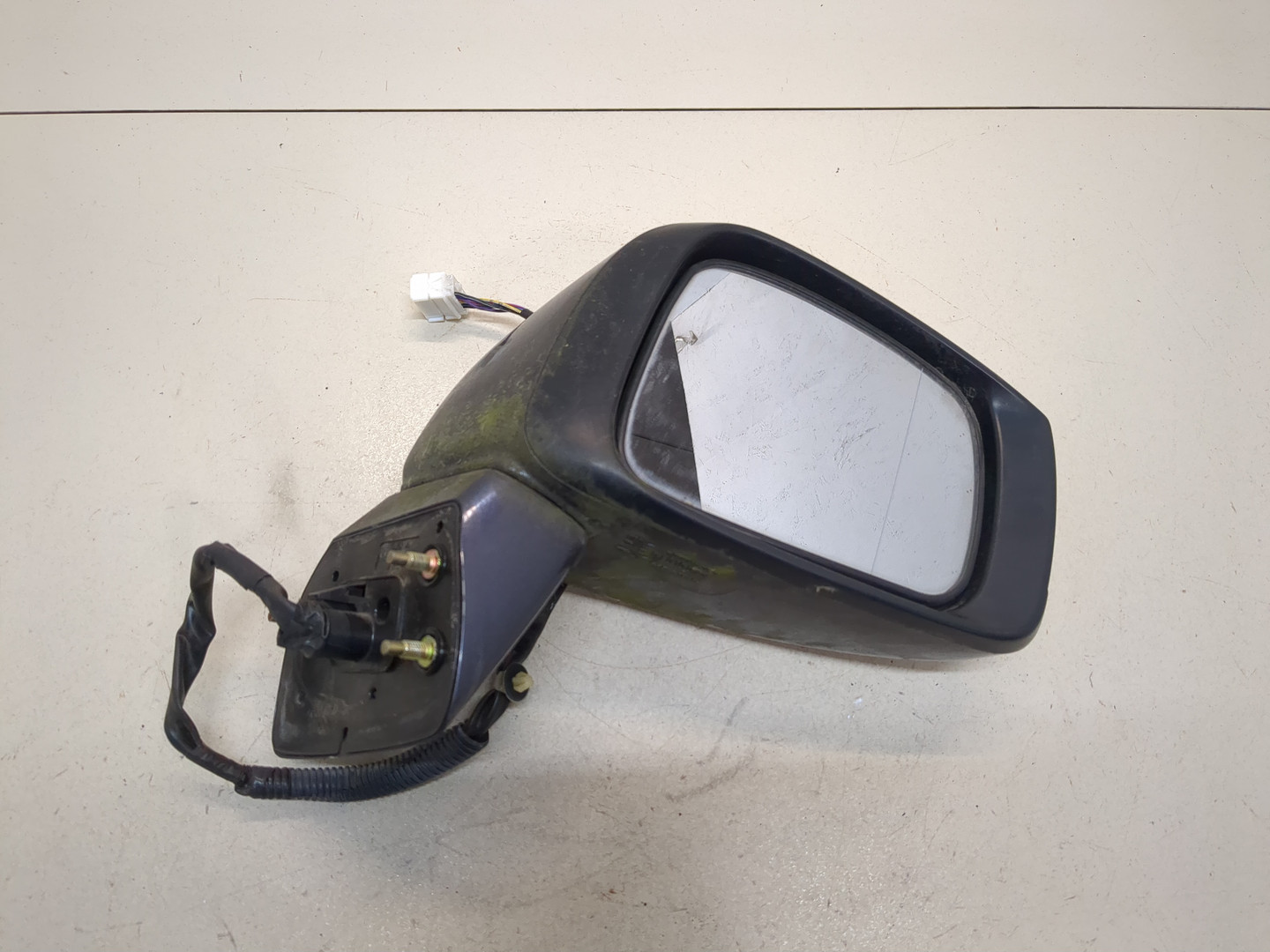 Зеркало правое электрическое