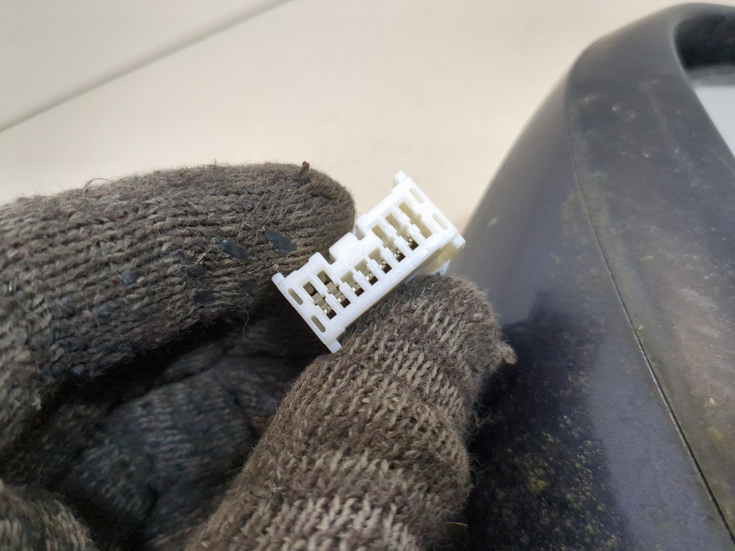 Зеркало правое электрическое