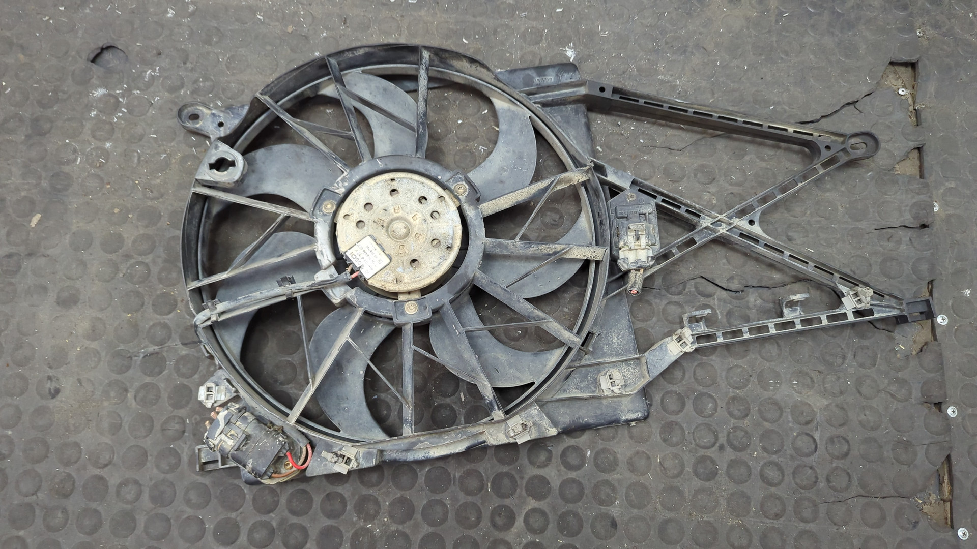 Вентилятор радиатора