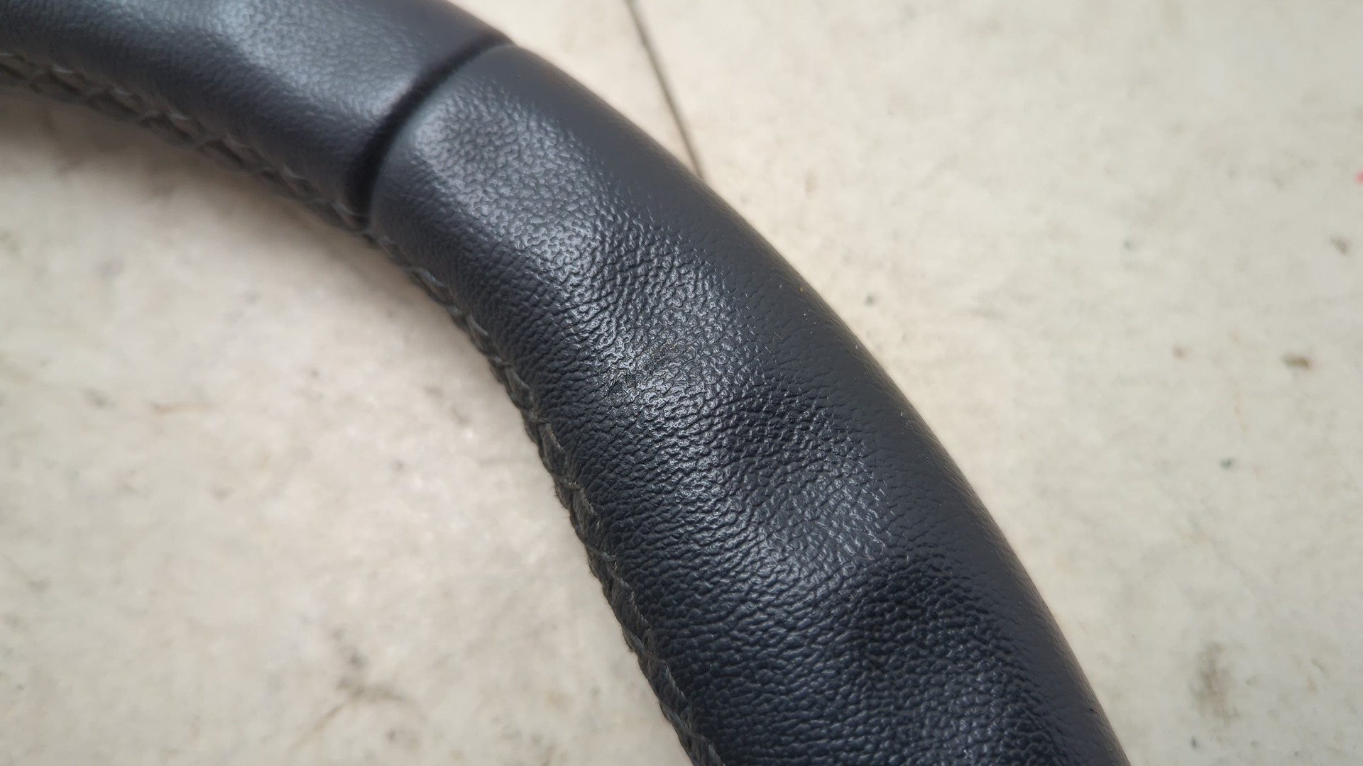 Рулевое колесо (руль)