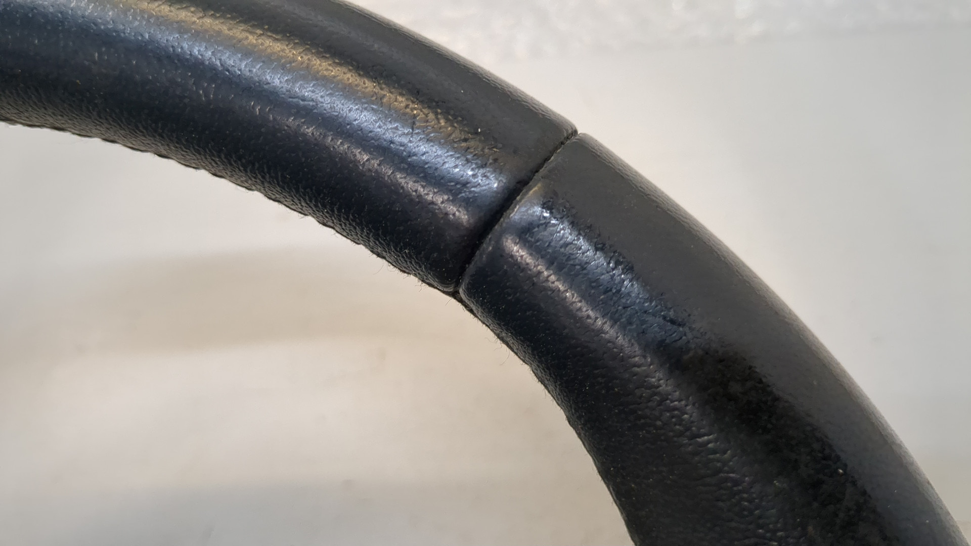 Рулевое колесо (руль)