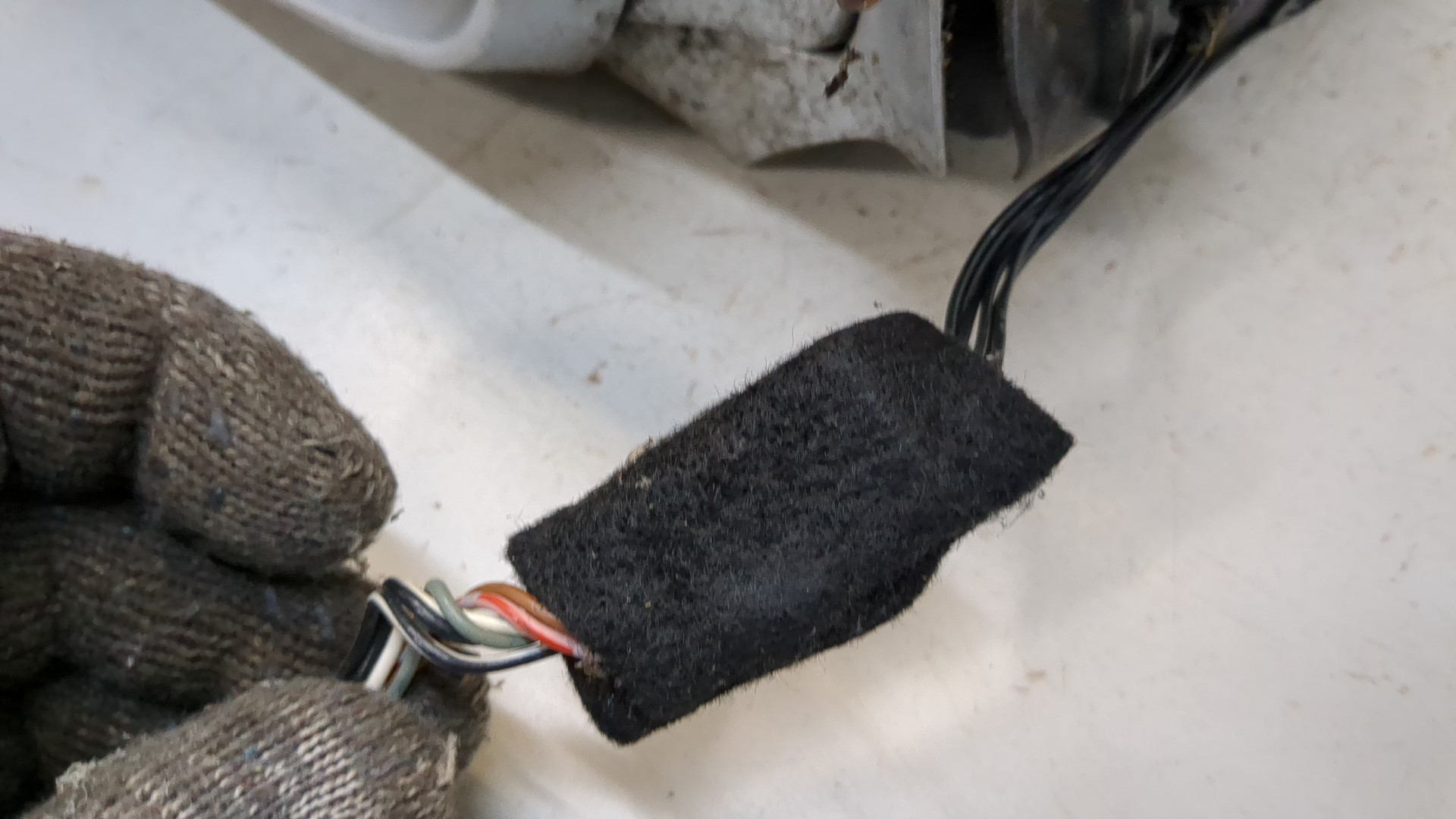 Зеркало левое электрическое