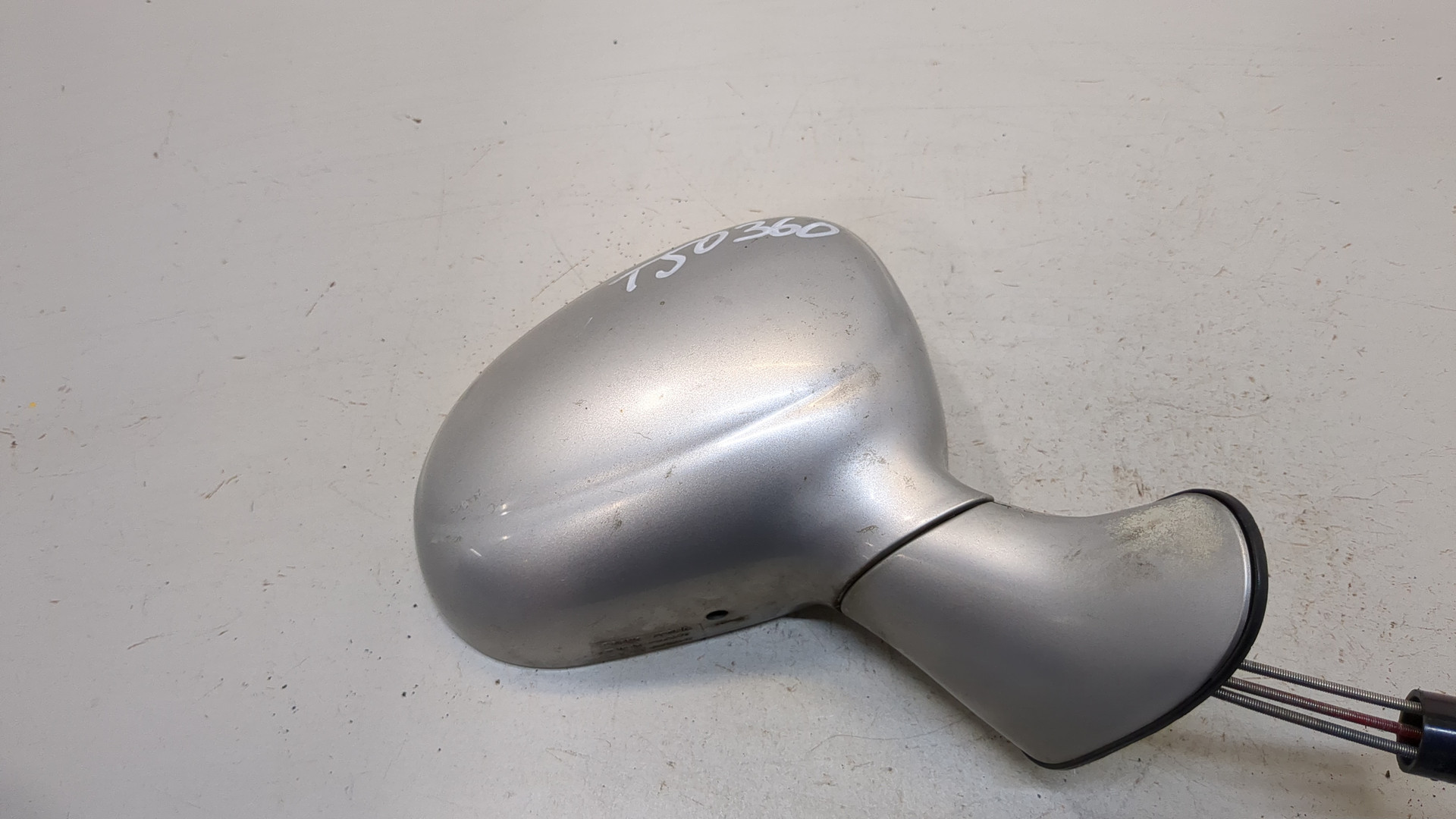 Зеркало правое электрическое