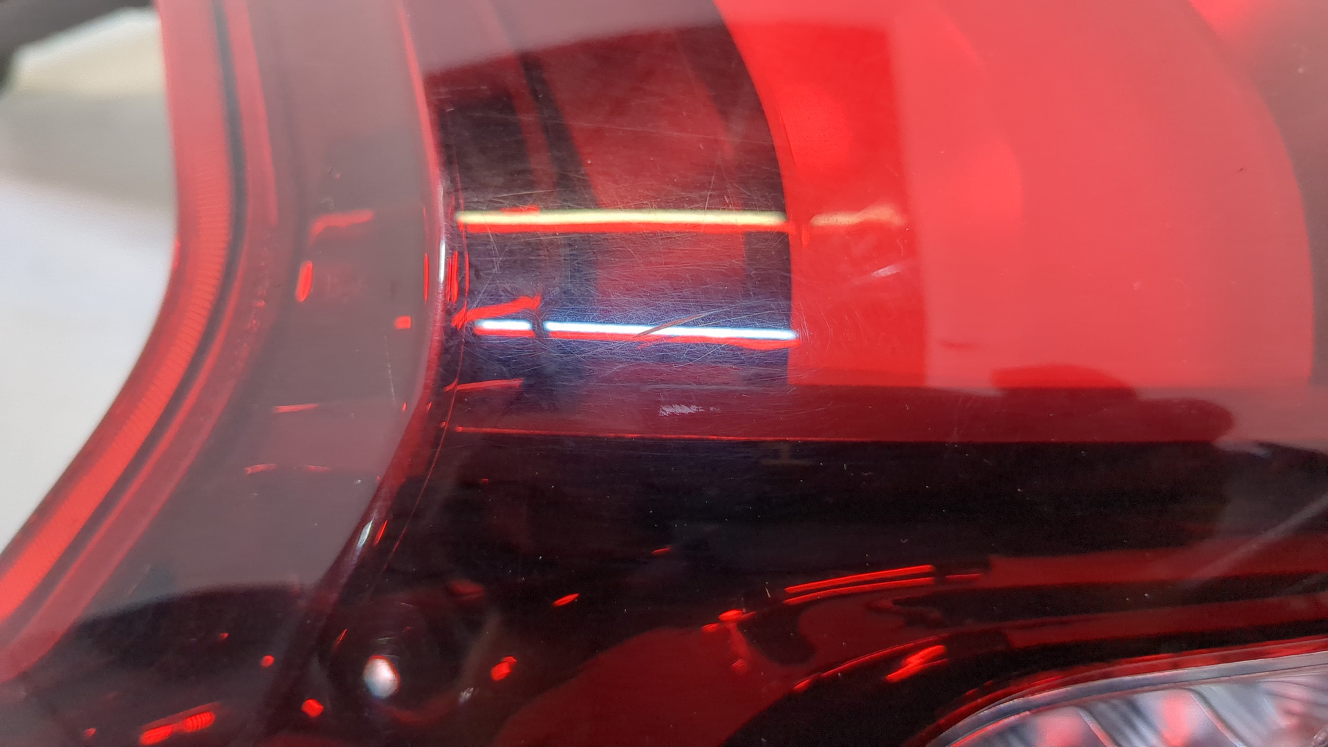 Фонарь задний левый