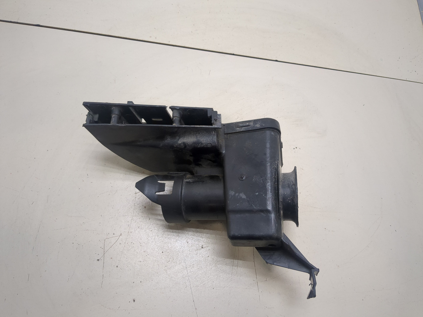 Воздухозаборник (внутри)