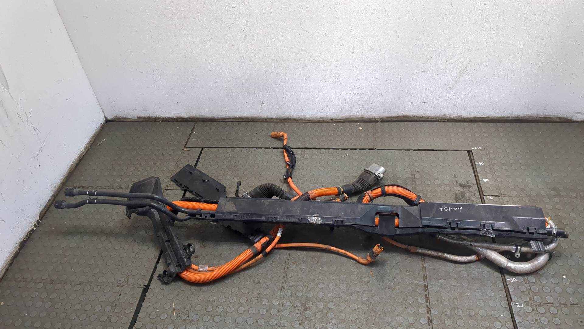 Провод высокого напряжения