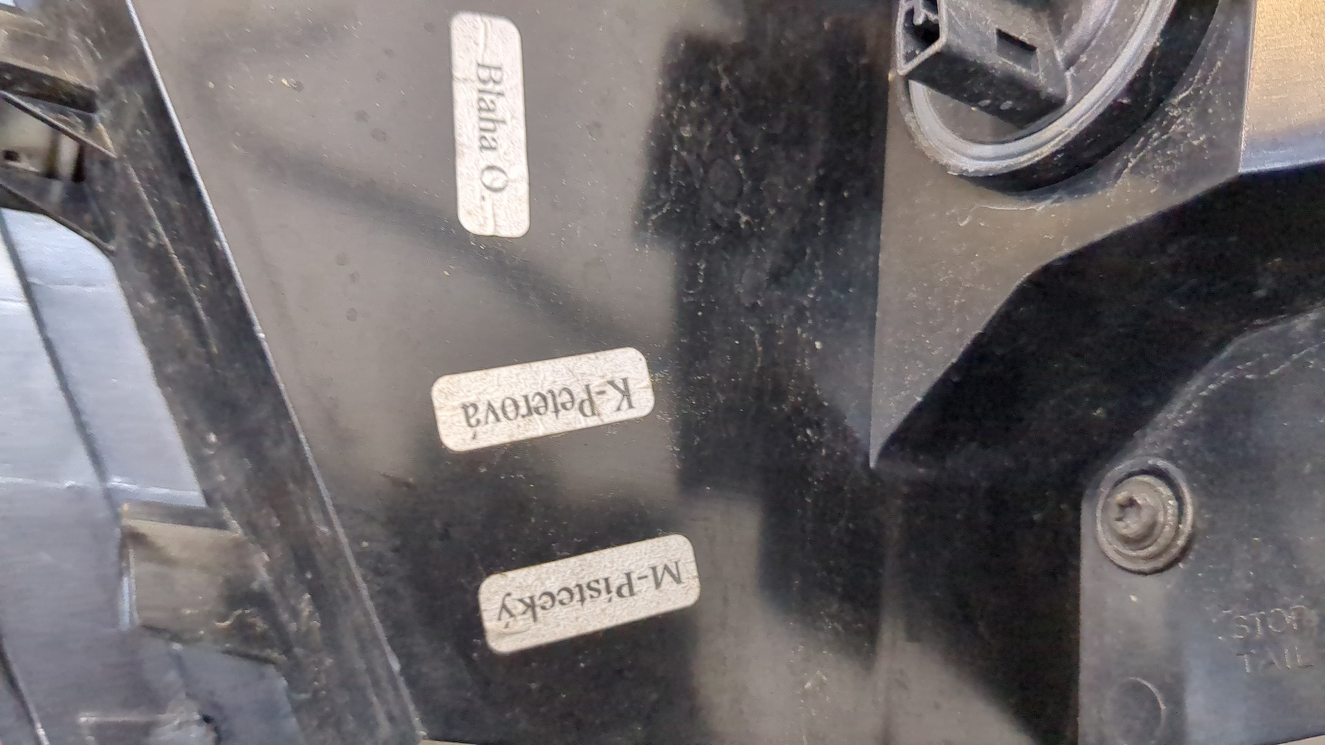 Фонарь задний правый