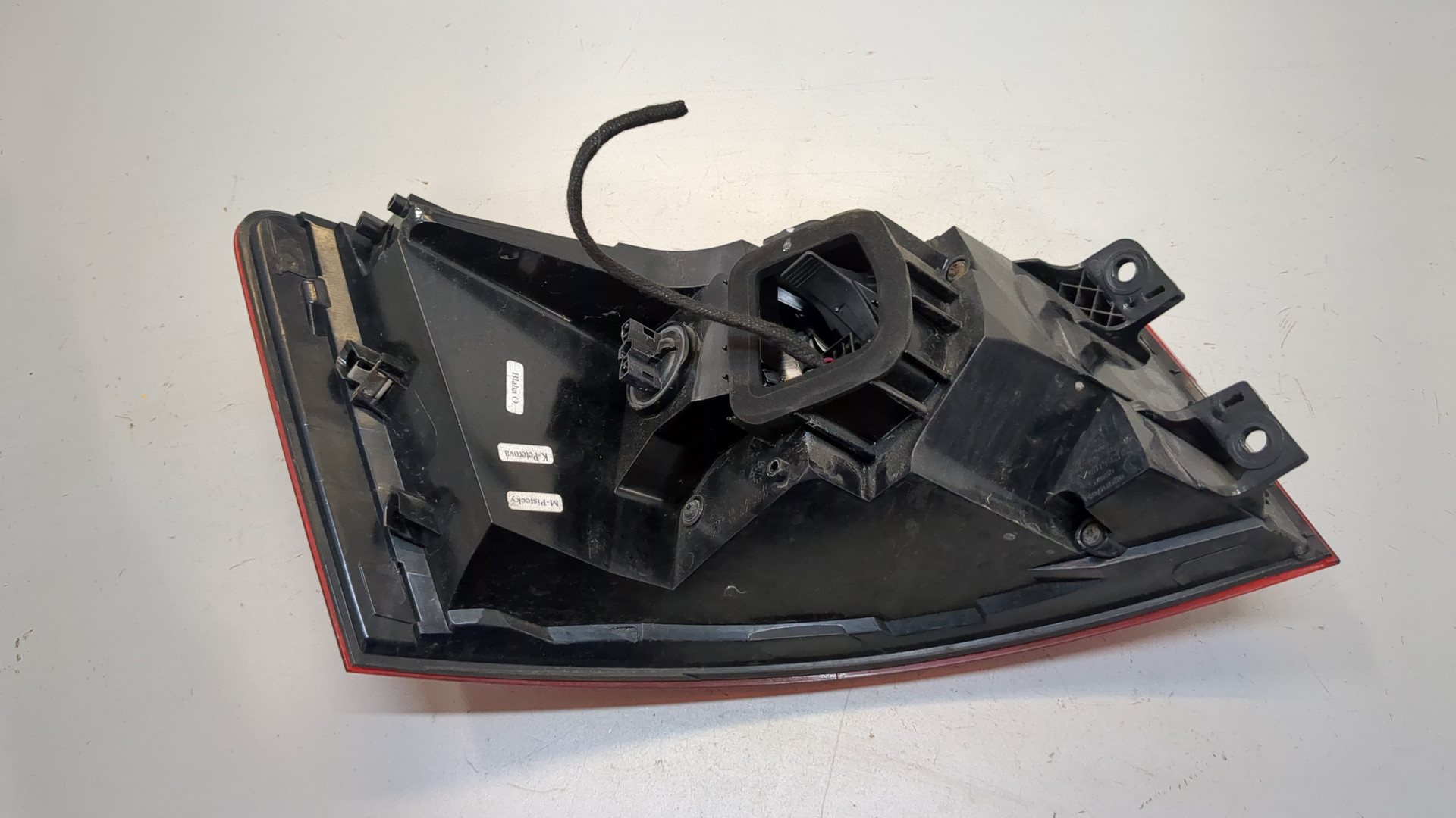 Фонарь задний правый