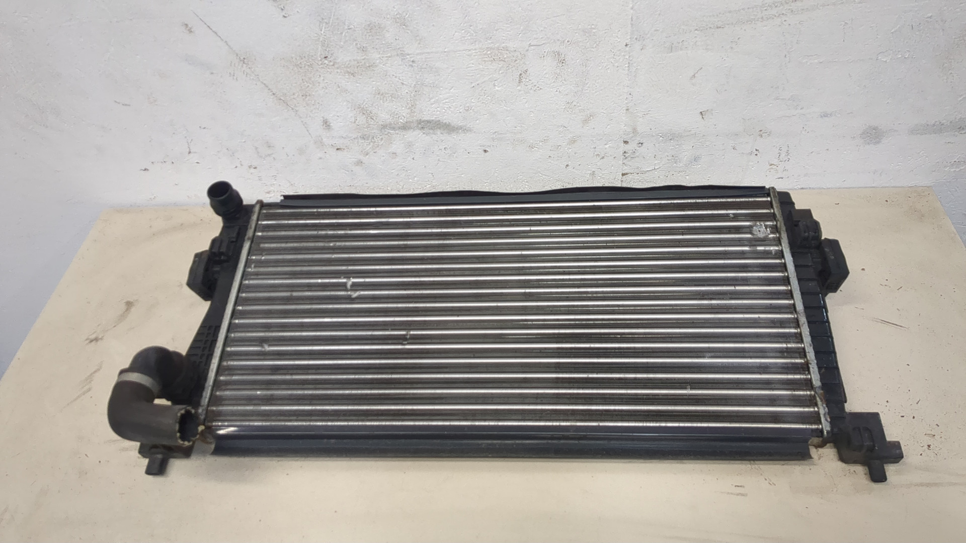 Радиатор охлаждения двигателя основной