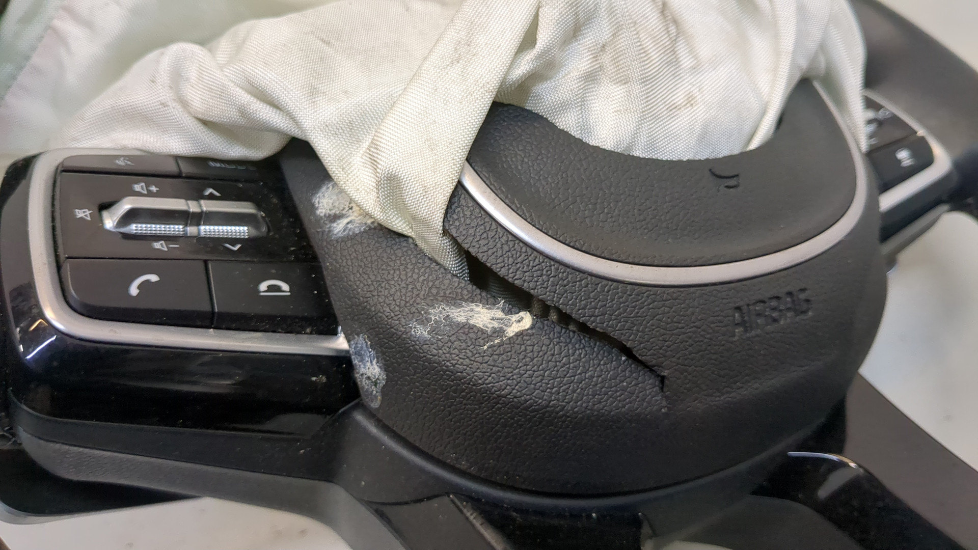 Рулевое колесо (руль)