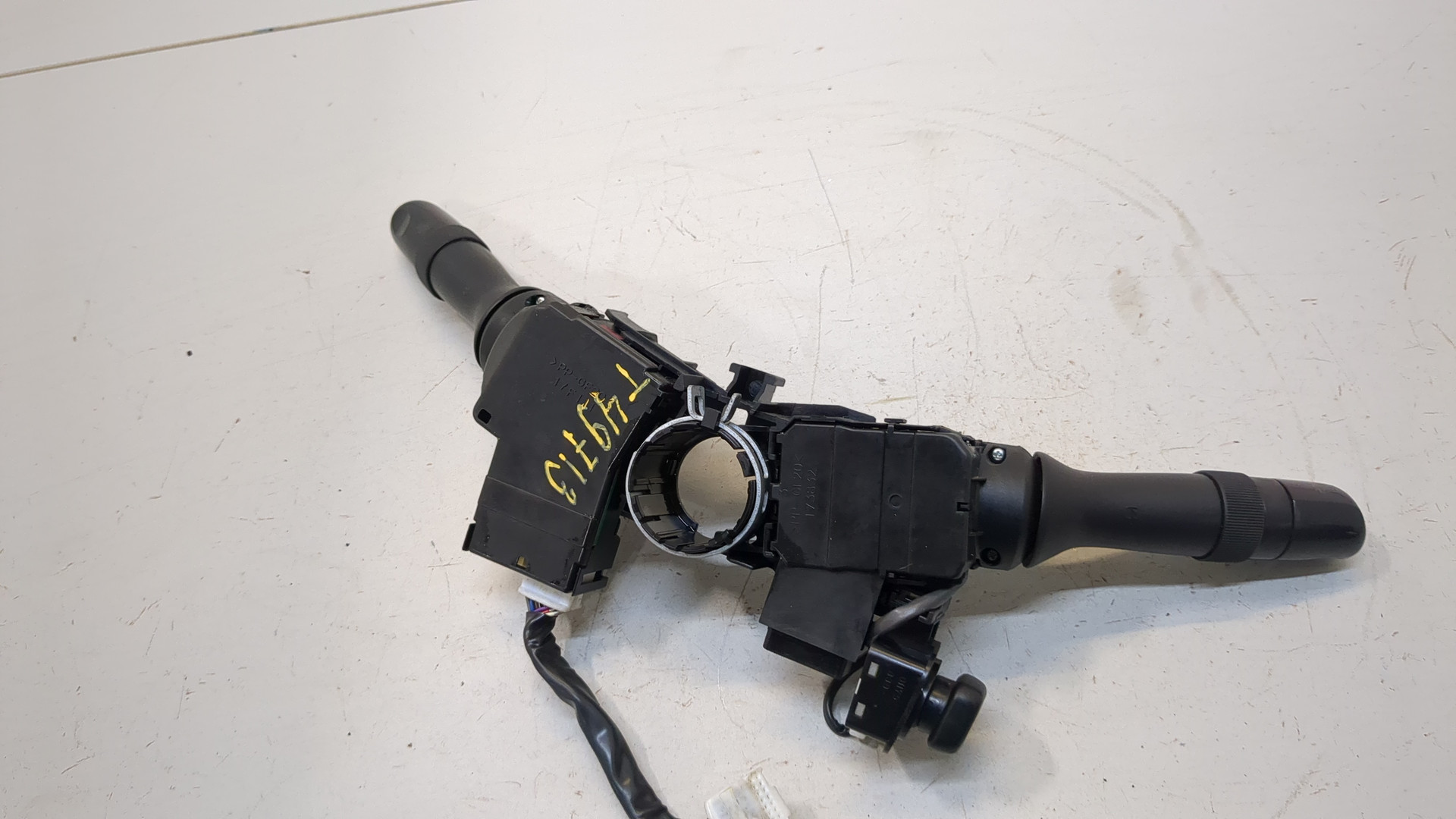 Переключатель подрулевой