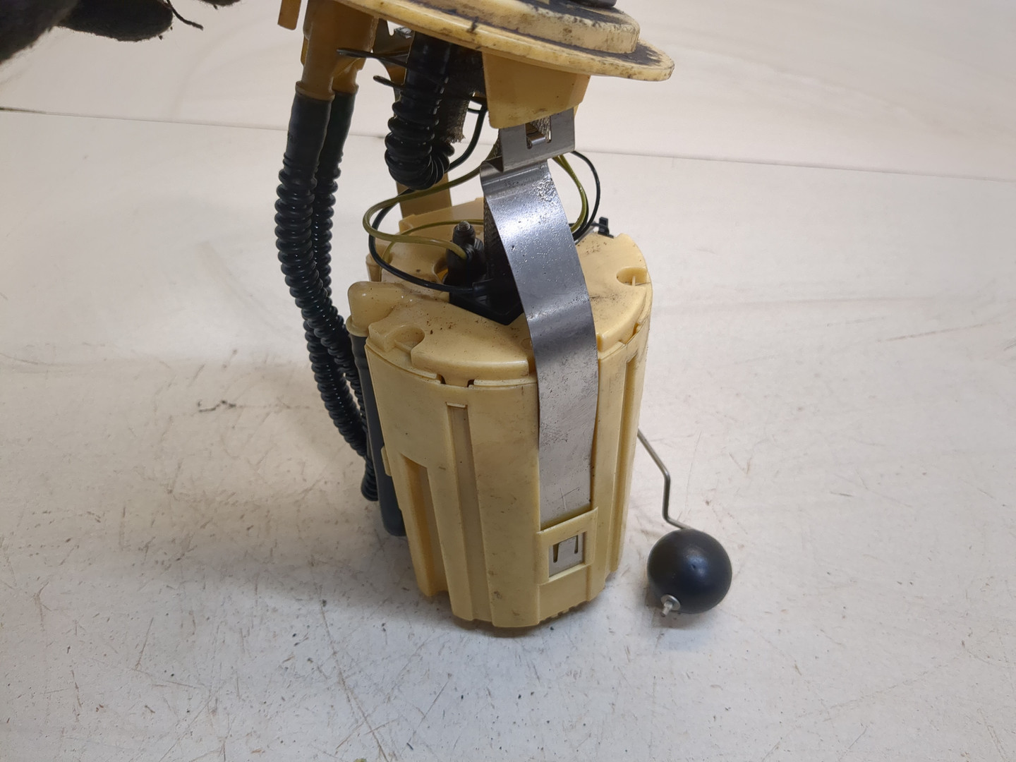 Насос топливный электрический