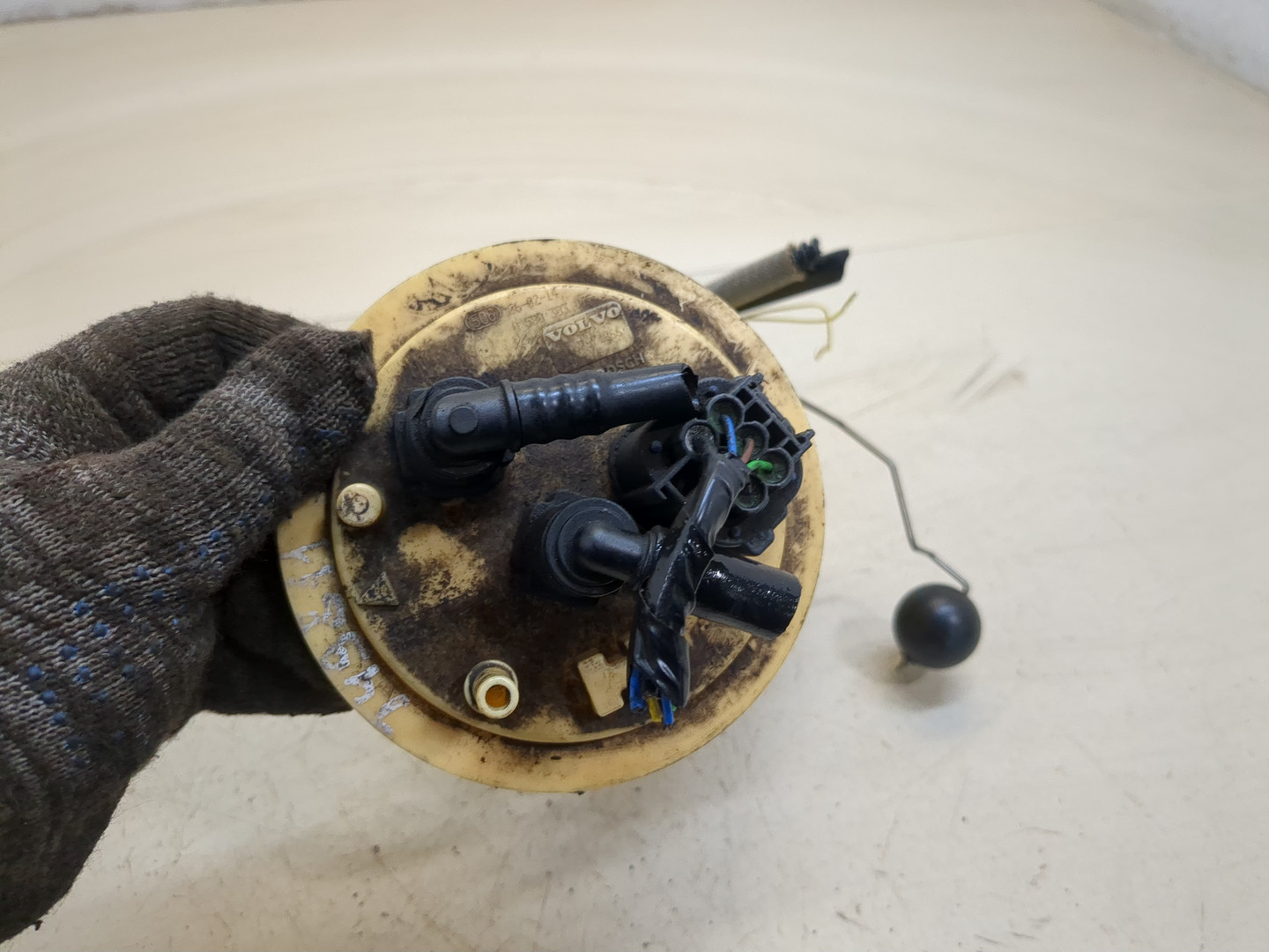 Насос топливный электрический