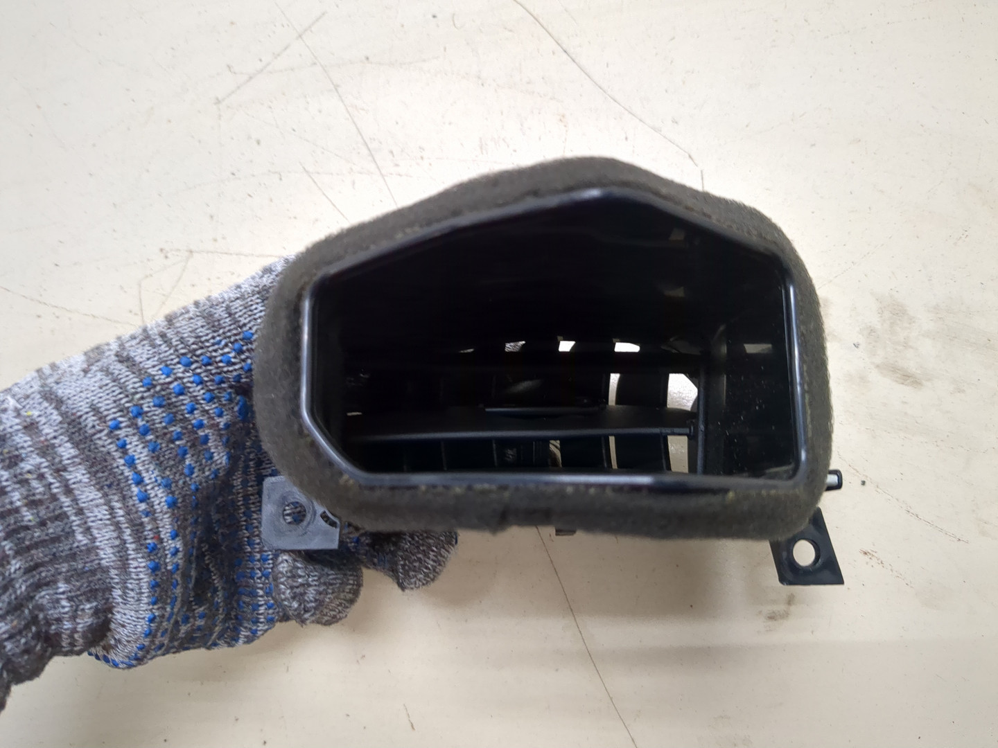 Дефлектор воздушный