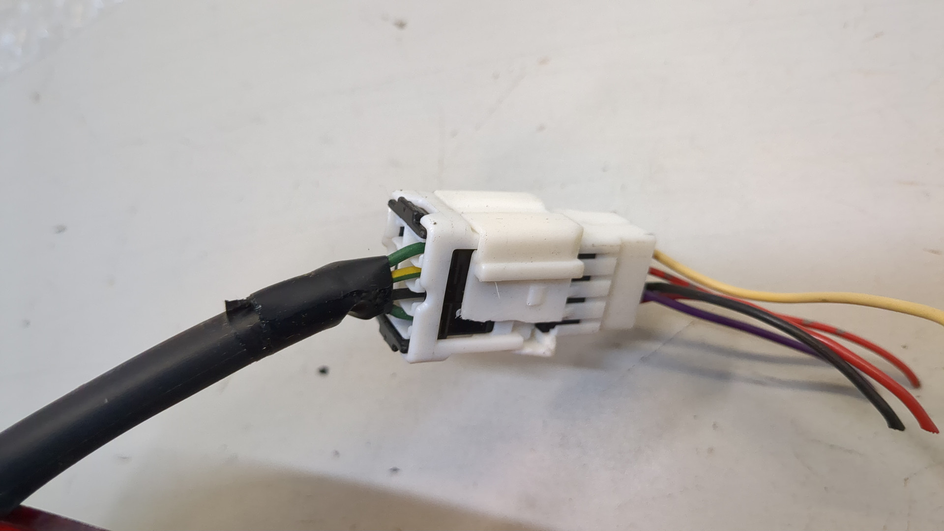 Фонарь задний правый