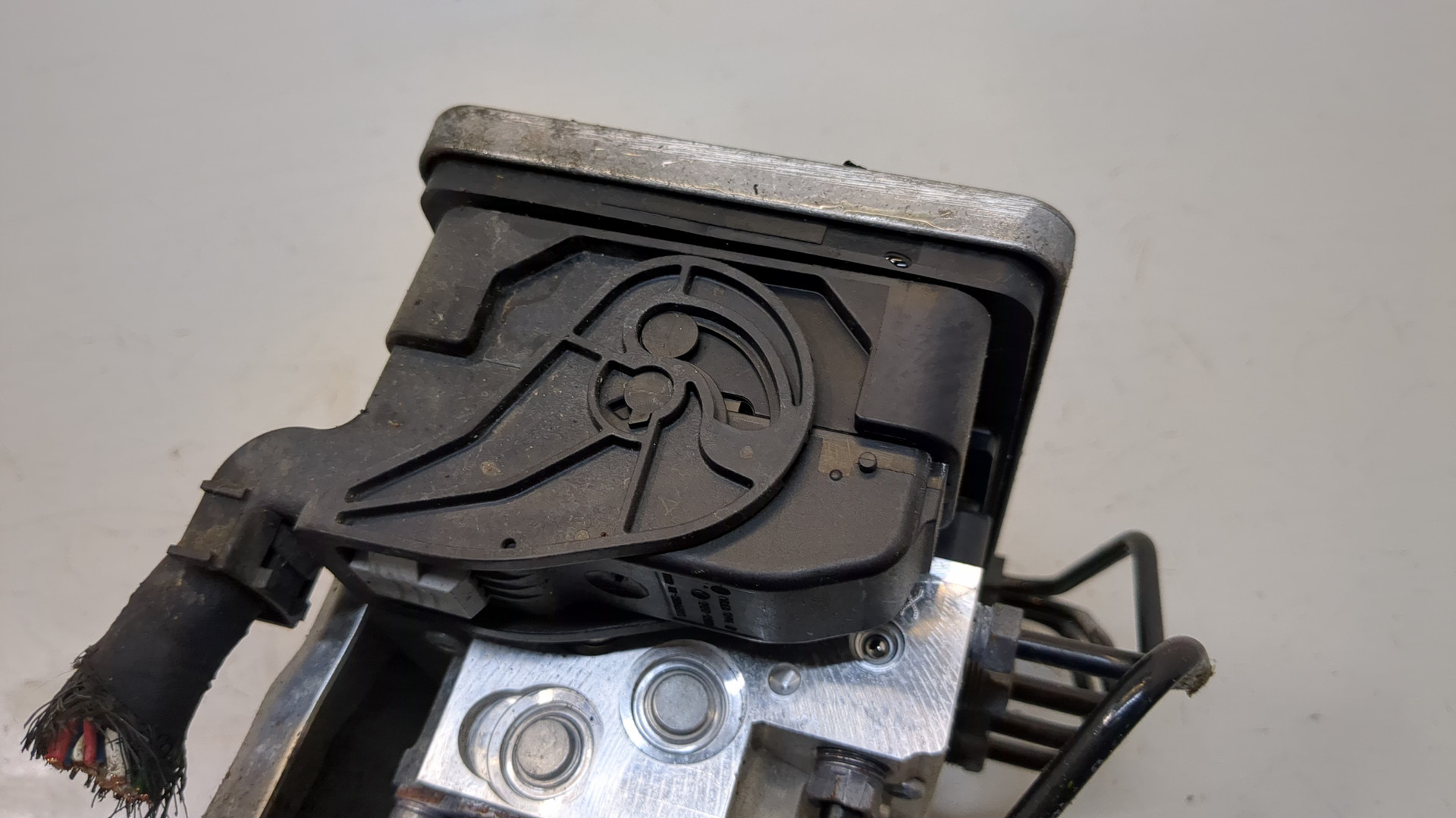 Блок ABS (насос)