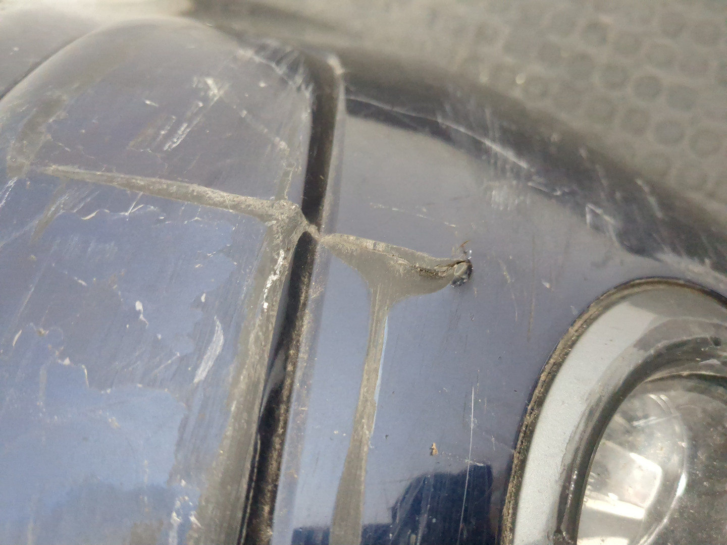 Бампер передний