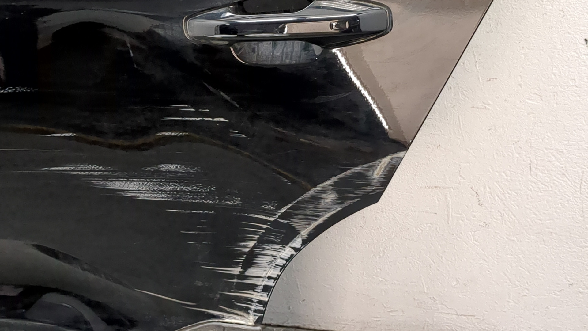 Дверь задняя левая