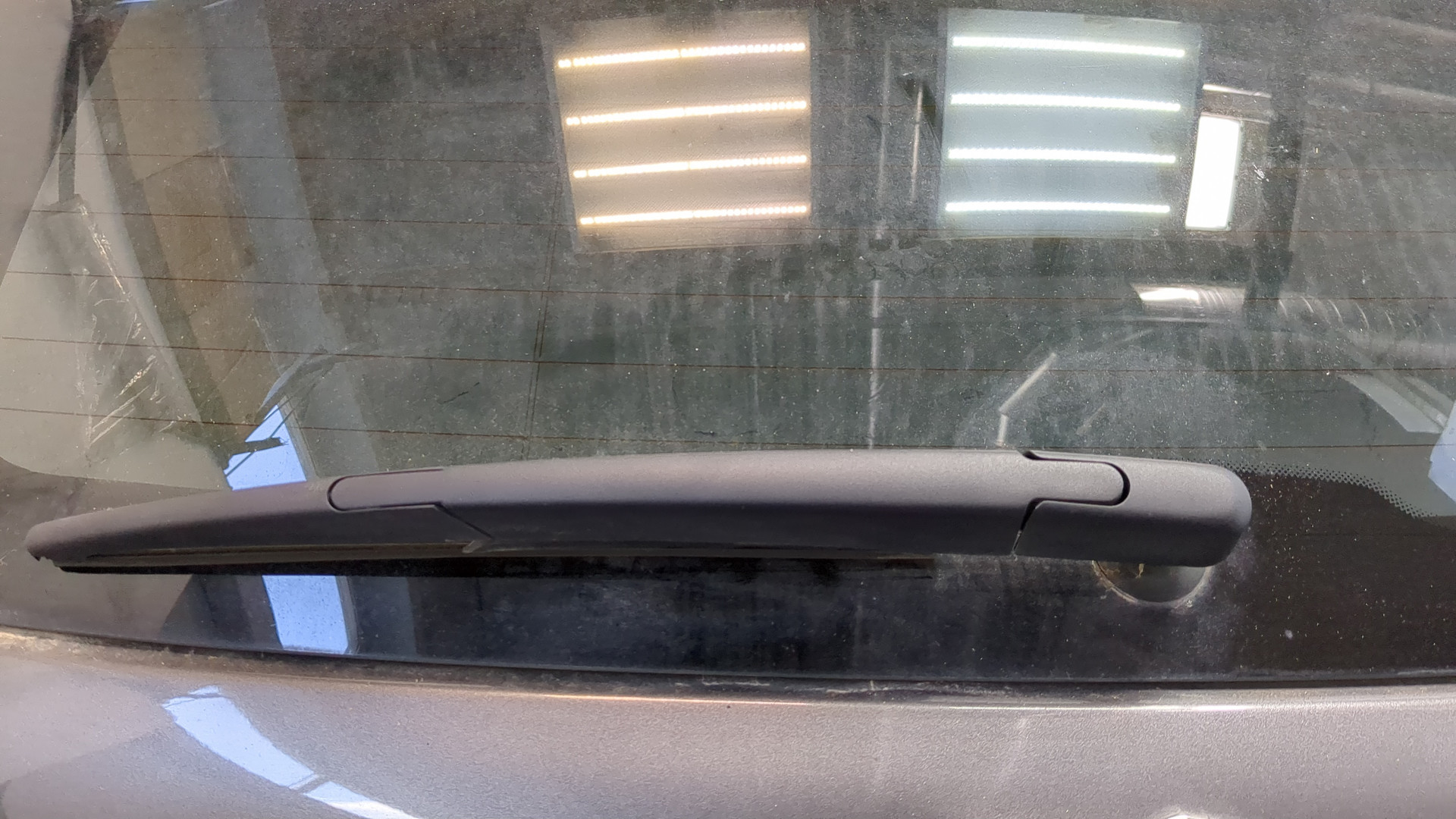 Дверь багажника