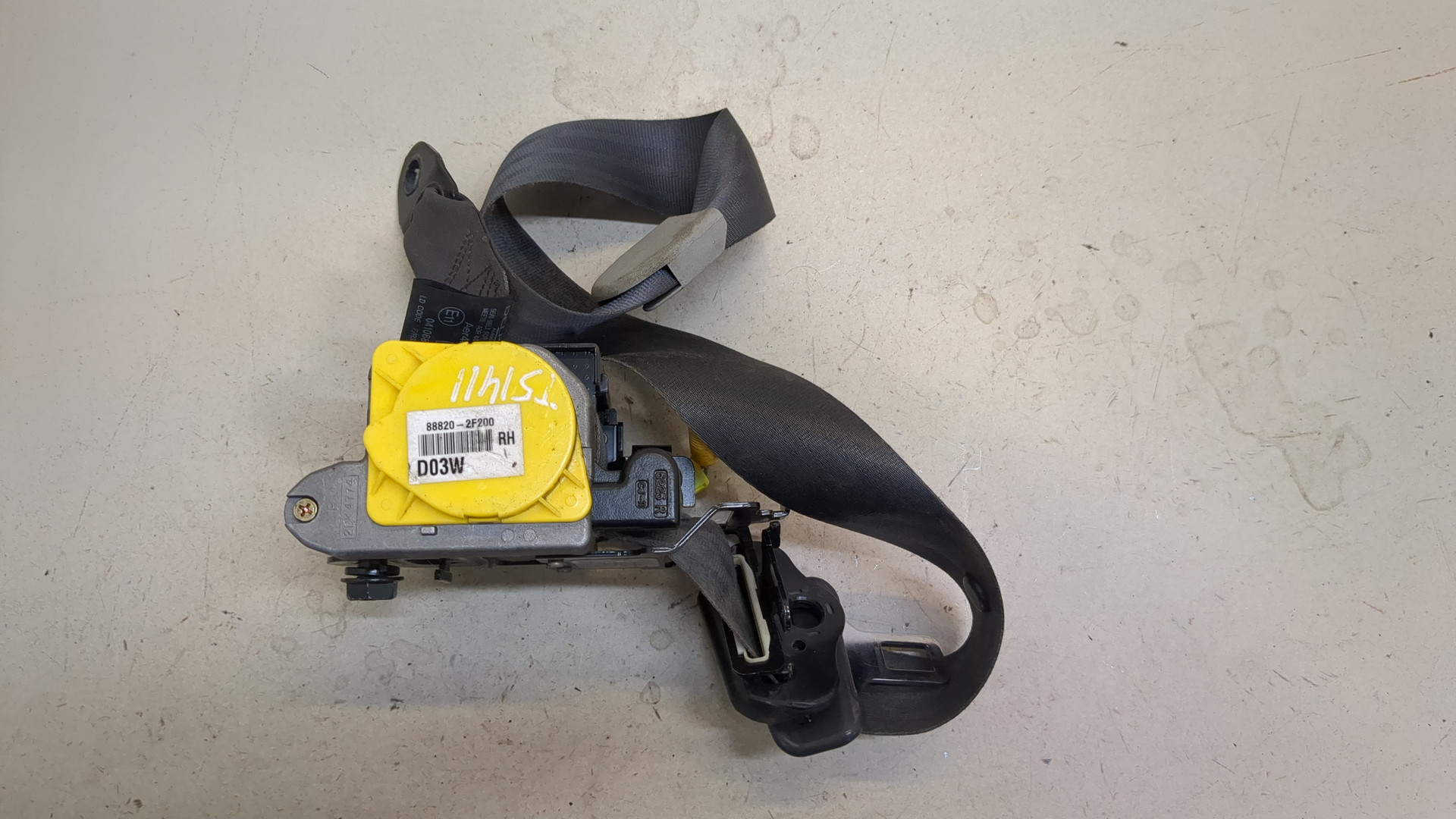 Ремень безопасности