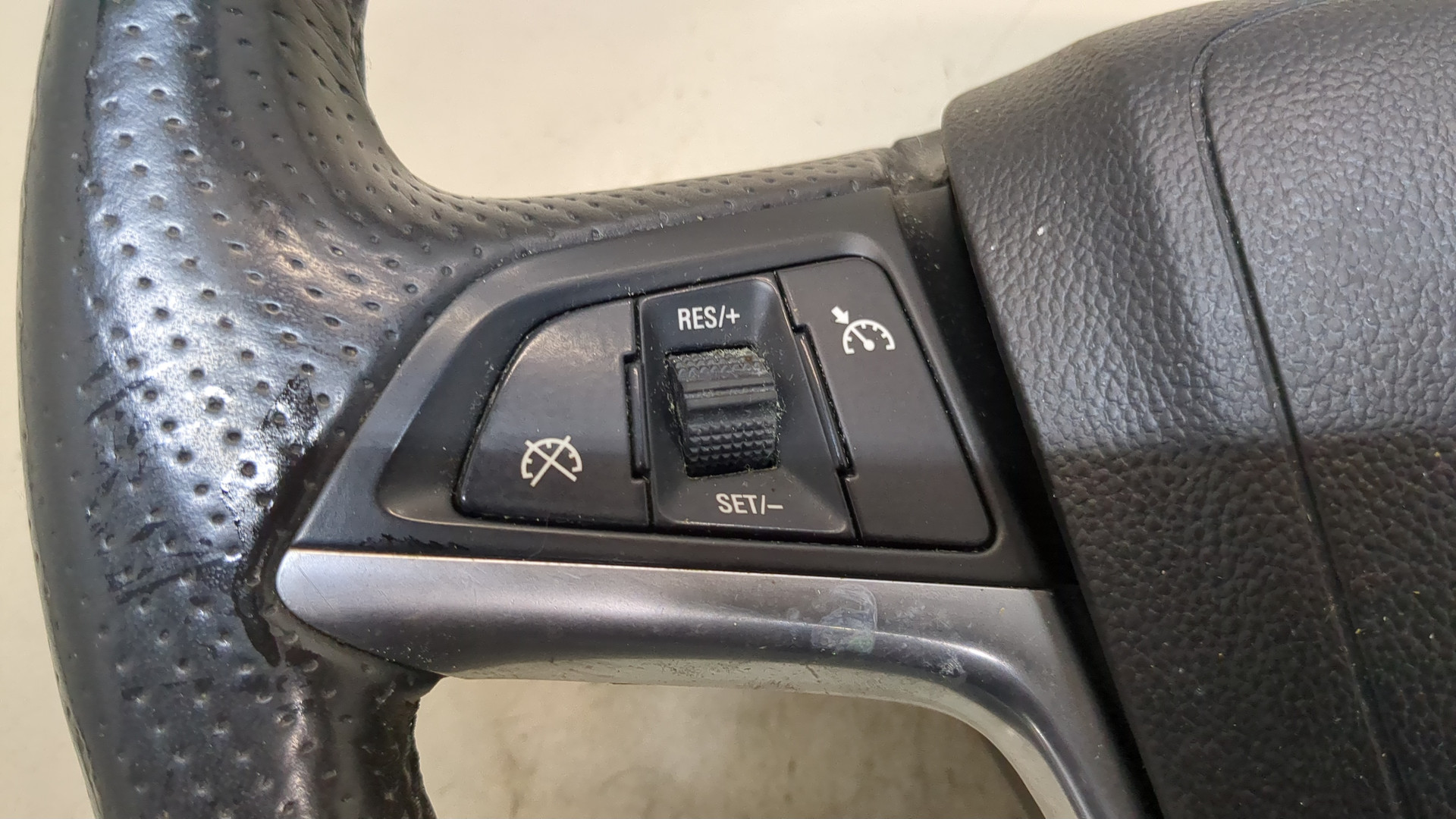 Рулевое колесо (руль)