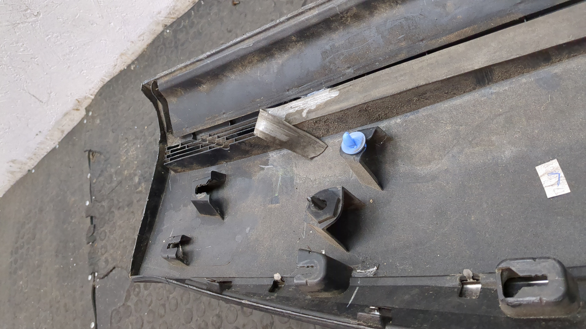 Молдинг двери