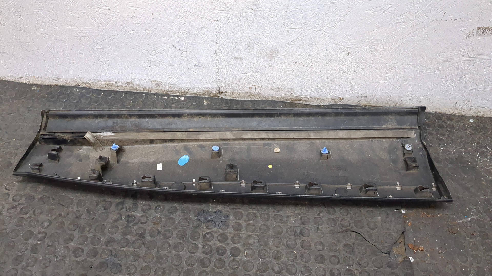 Молдинг двери