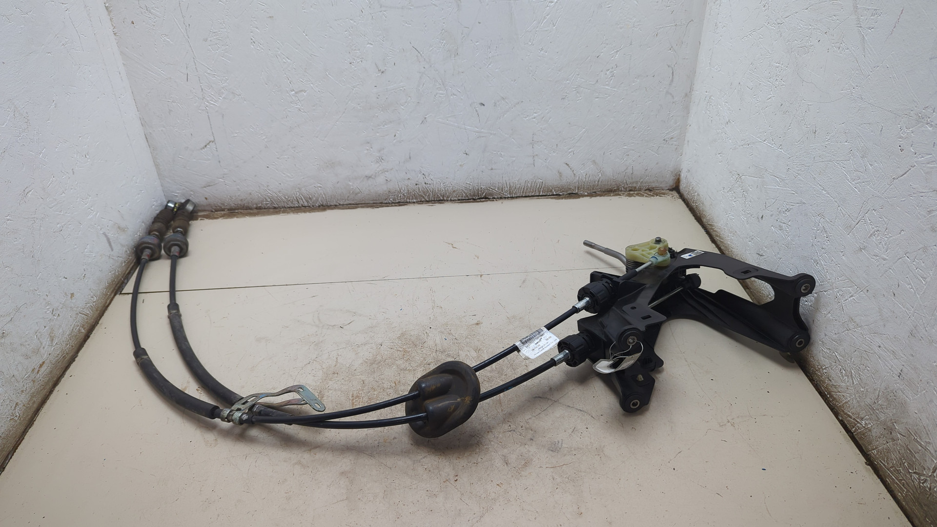 Кулиса МКПП / АКПП