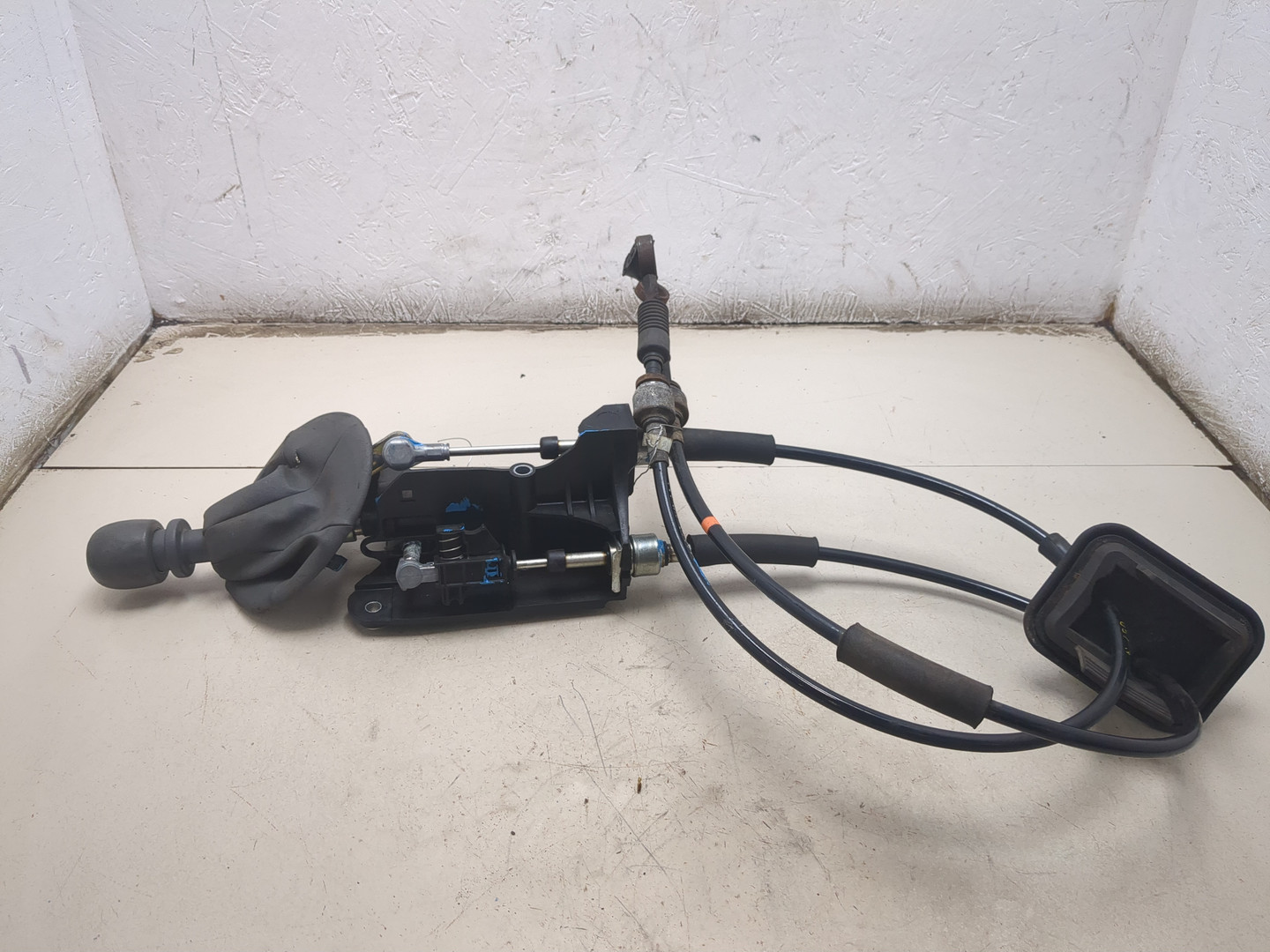 Кулиса МКПП / АКПП