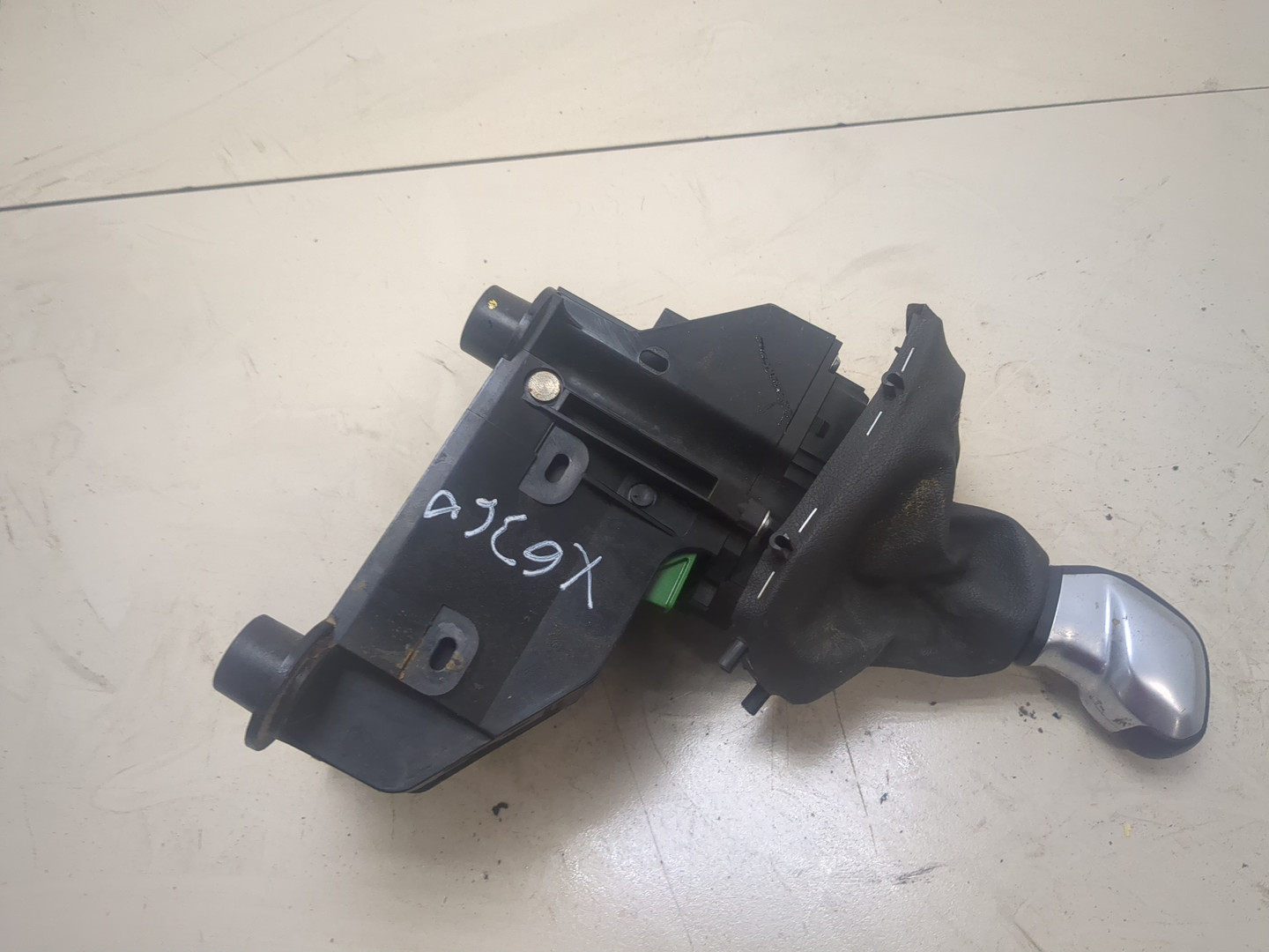 Кулиса МКПП / АКПП