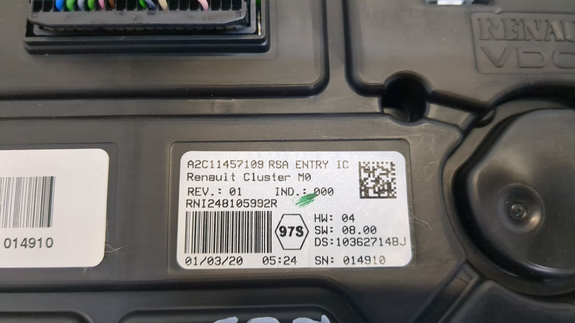 Панель приборов