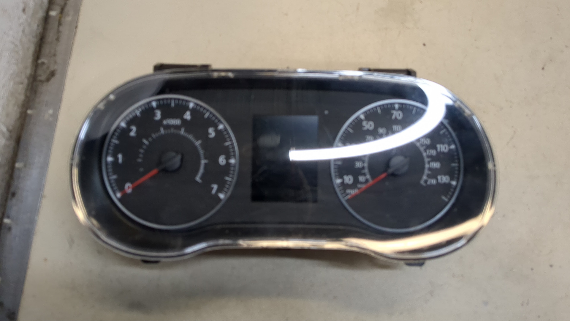 Панель приборов