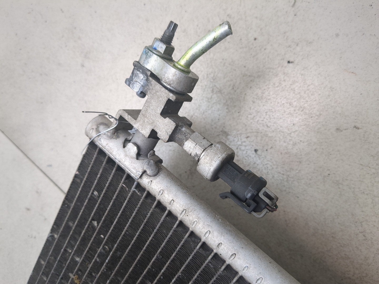 Радиатор кондиционера / конденсер