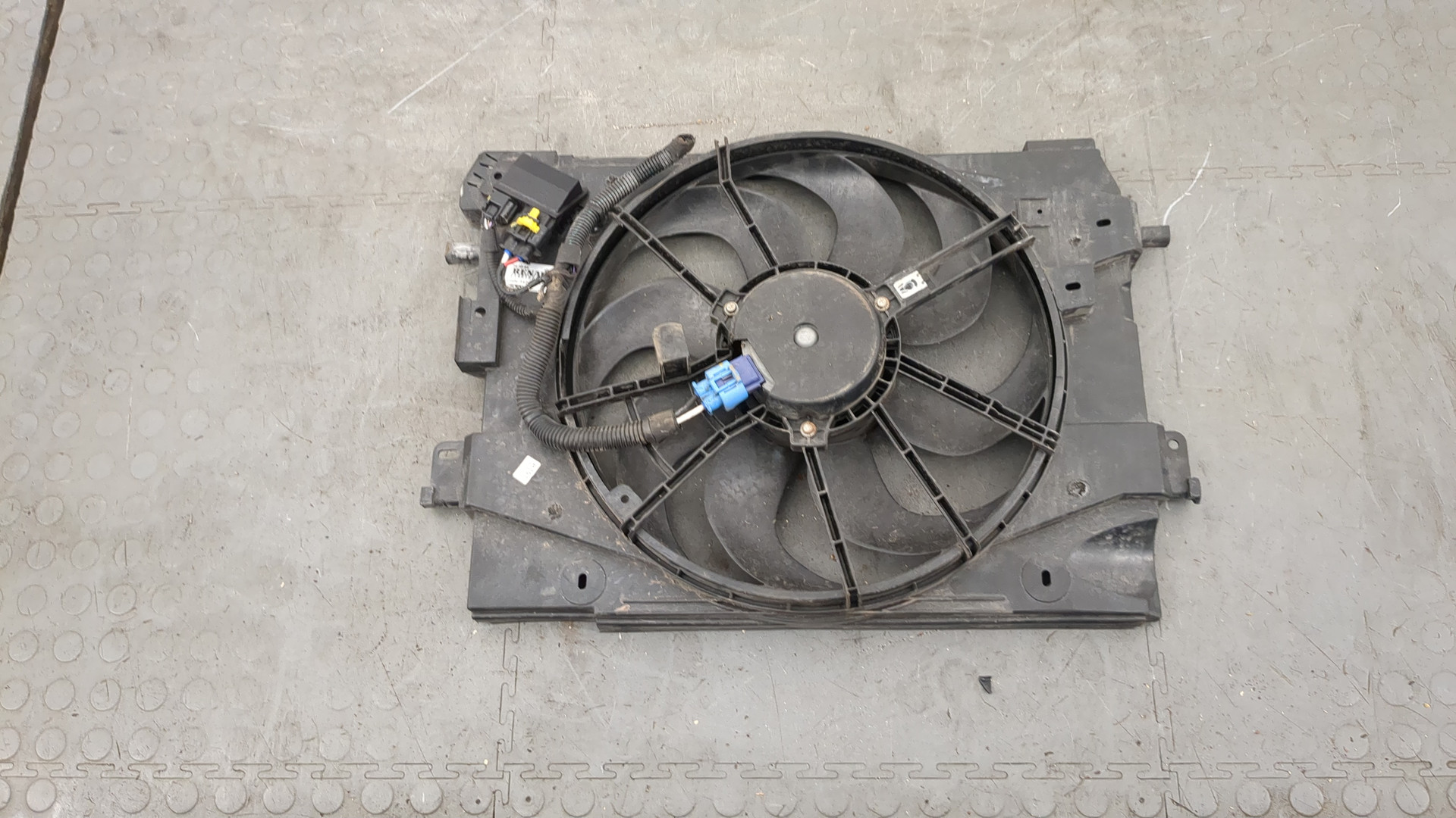 Вентилятор радиатора