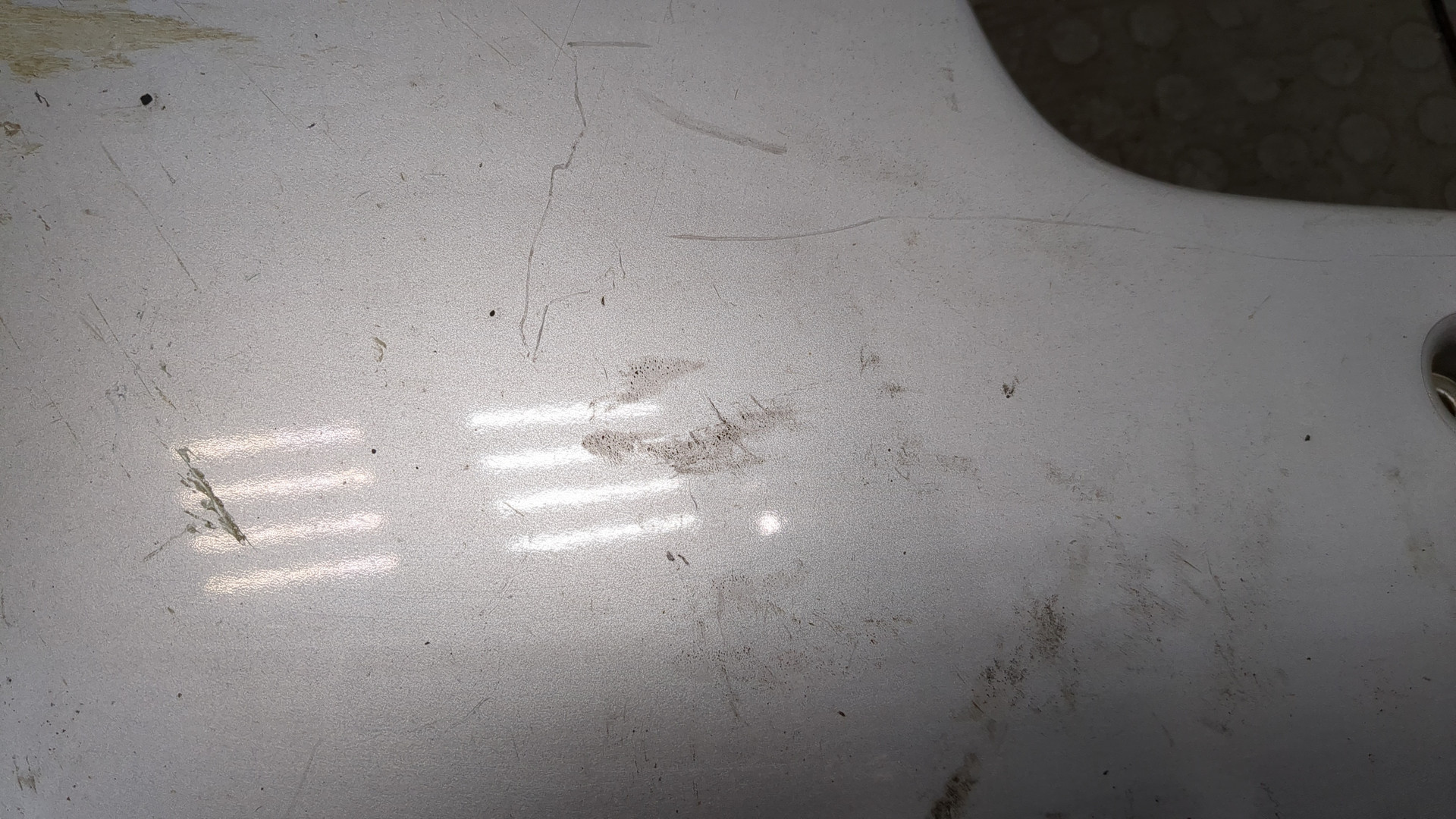 Накладка заднего бампера левая