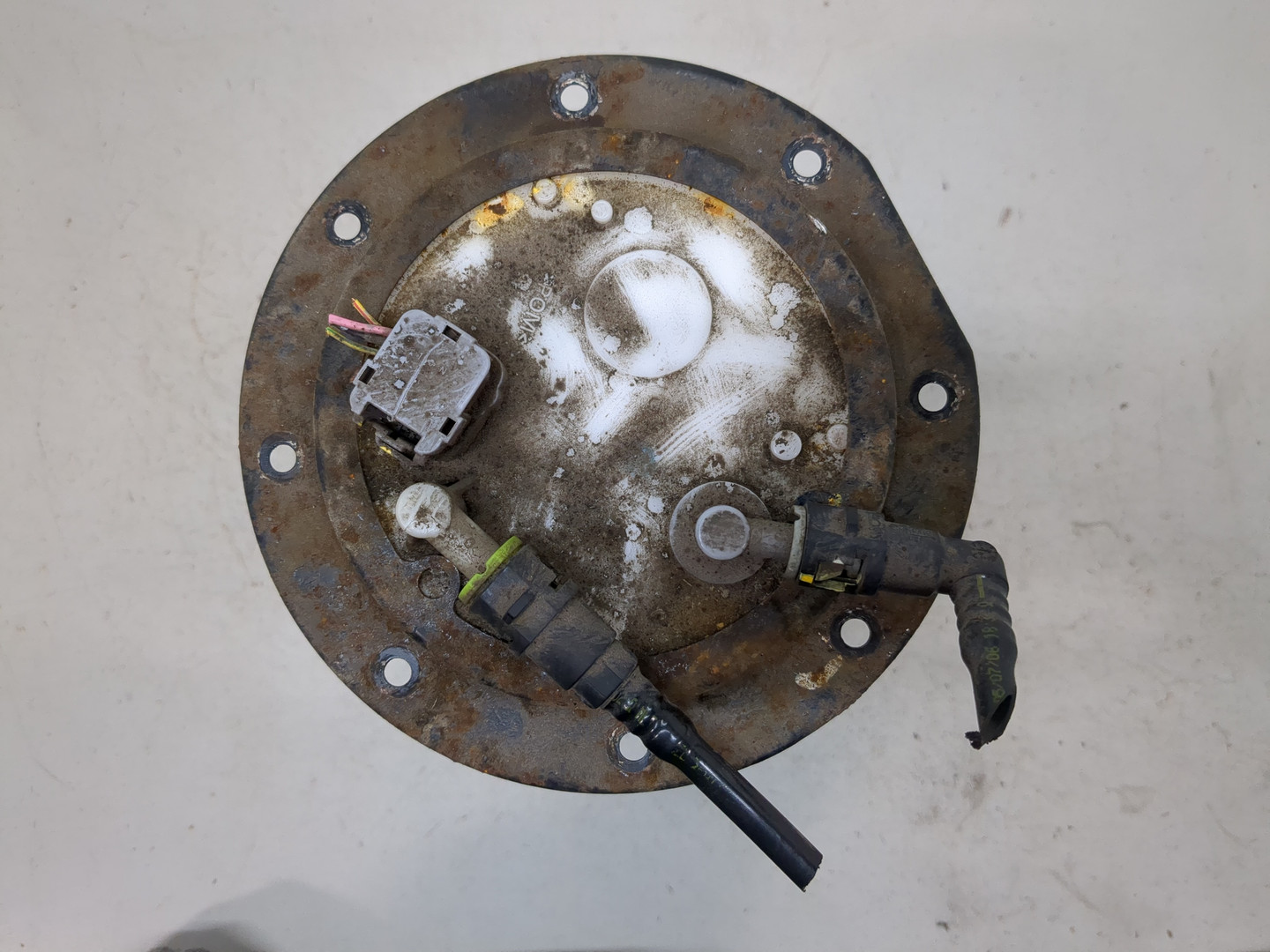 Насос топливный электрический