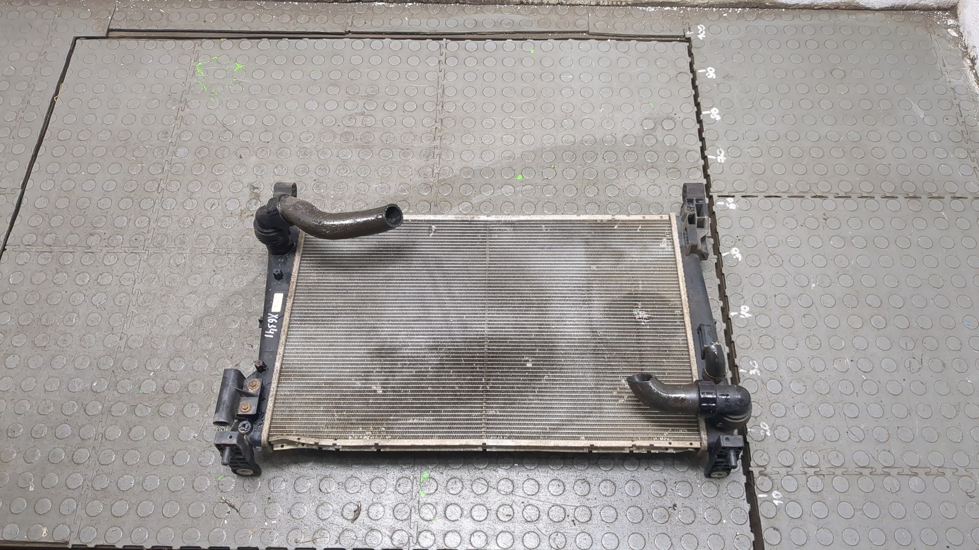 Радиатор охлаждения двигателя основной