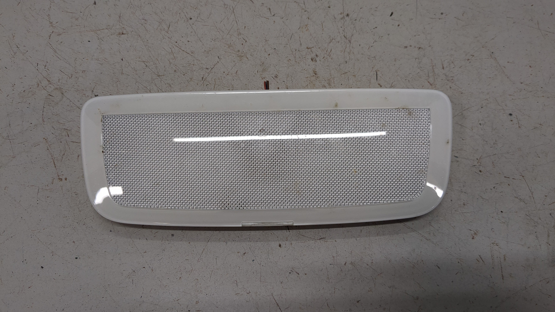 Плафон салонный