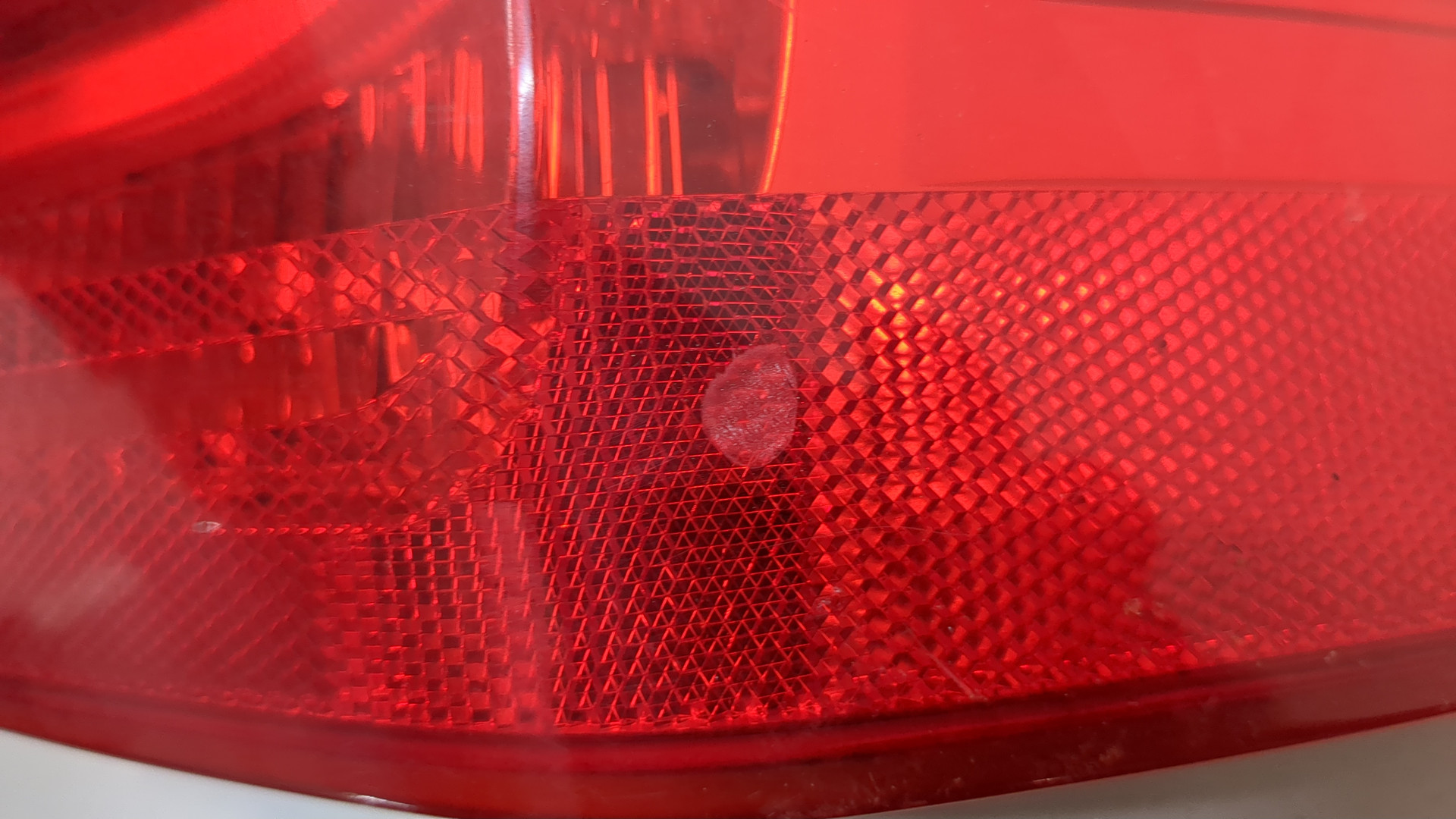 Фонарь задний правый