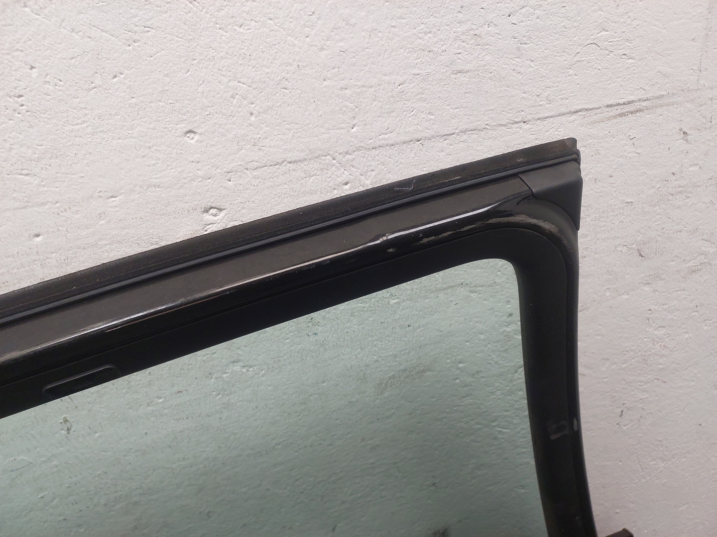 Дверь задняя левая