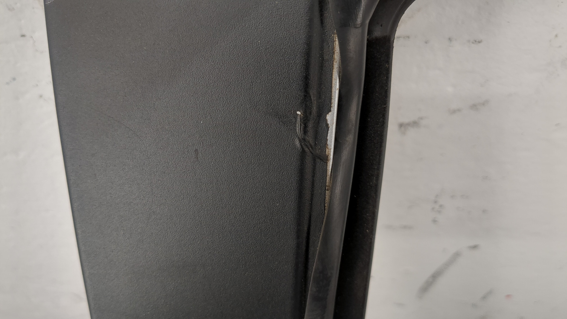 Дверь задняя правая