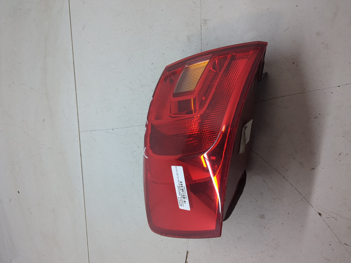 Фонарь задний левый