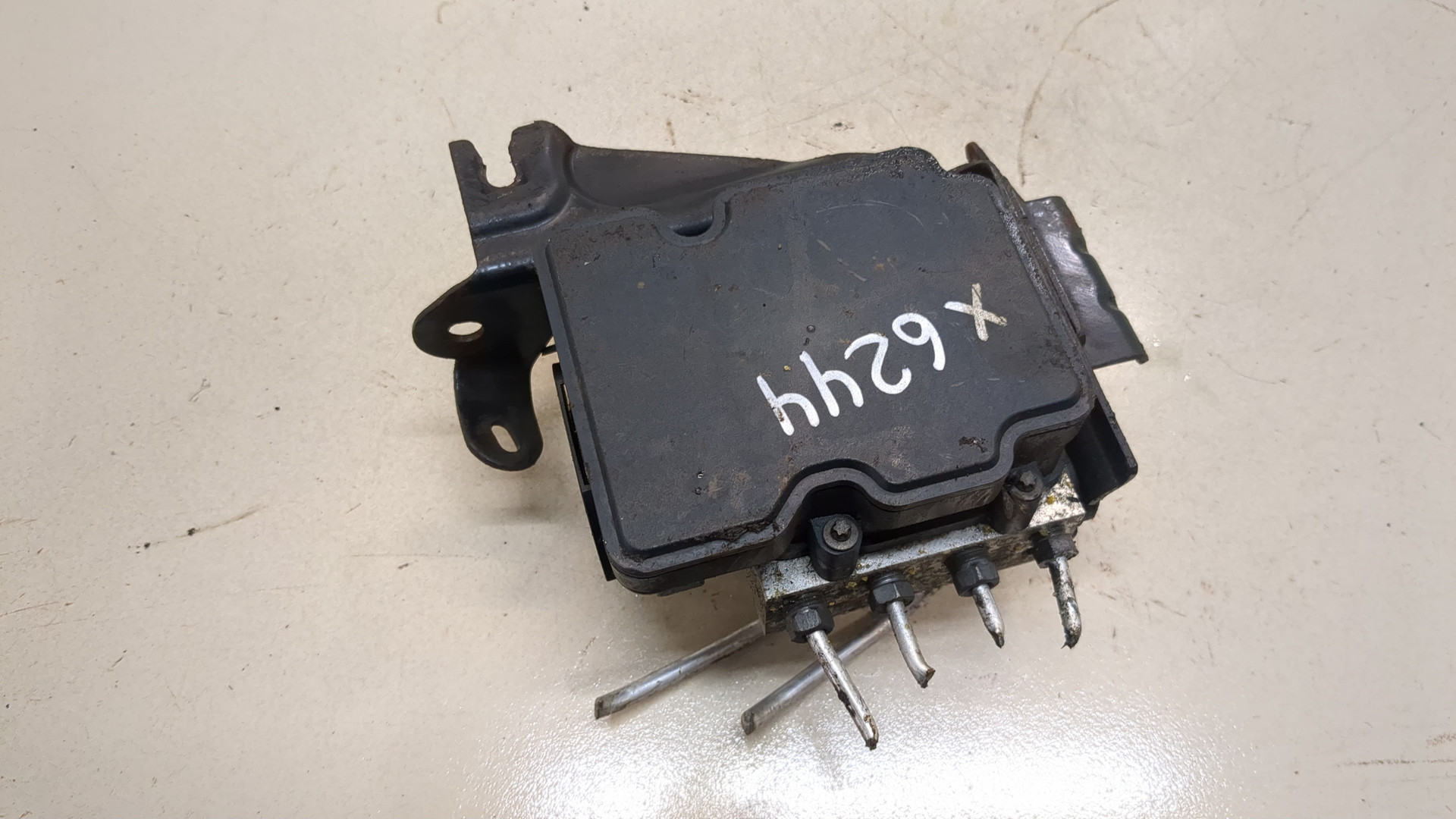 Блок ABS (насос)