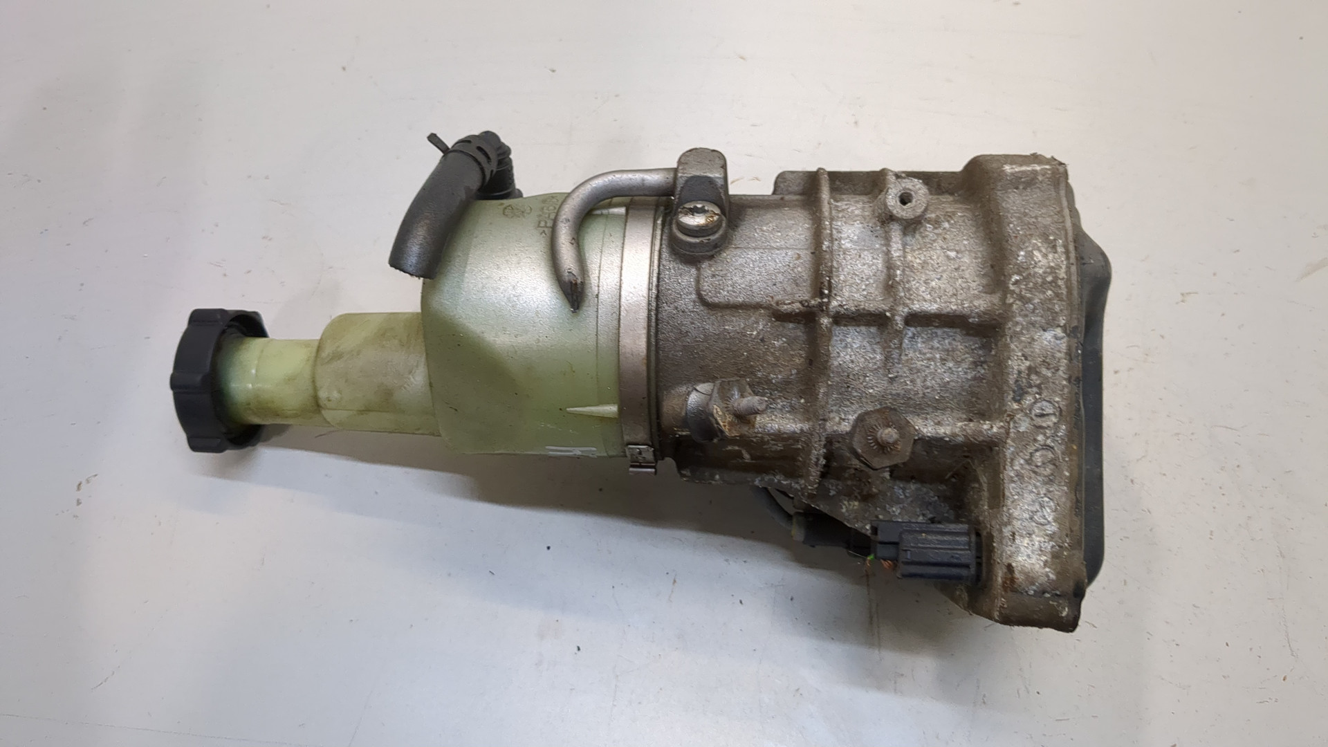 Насос ГУР (гидроусилитель руля)