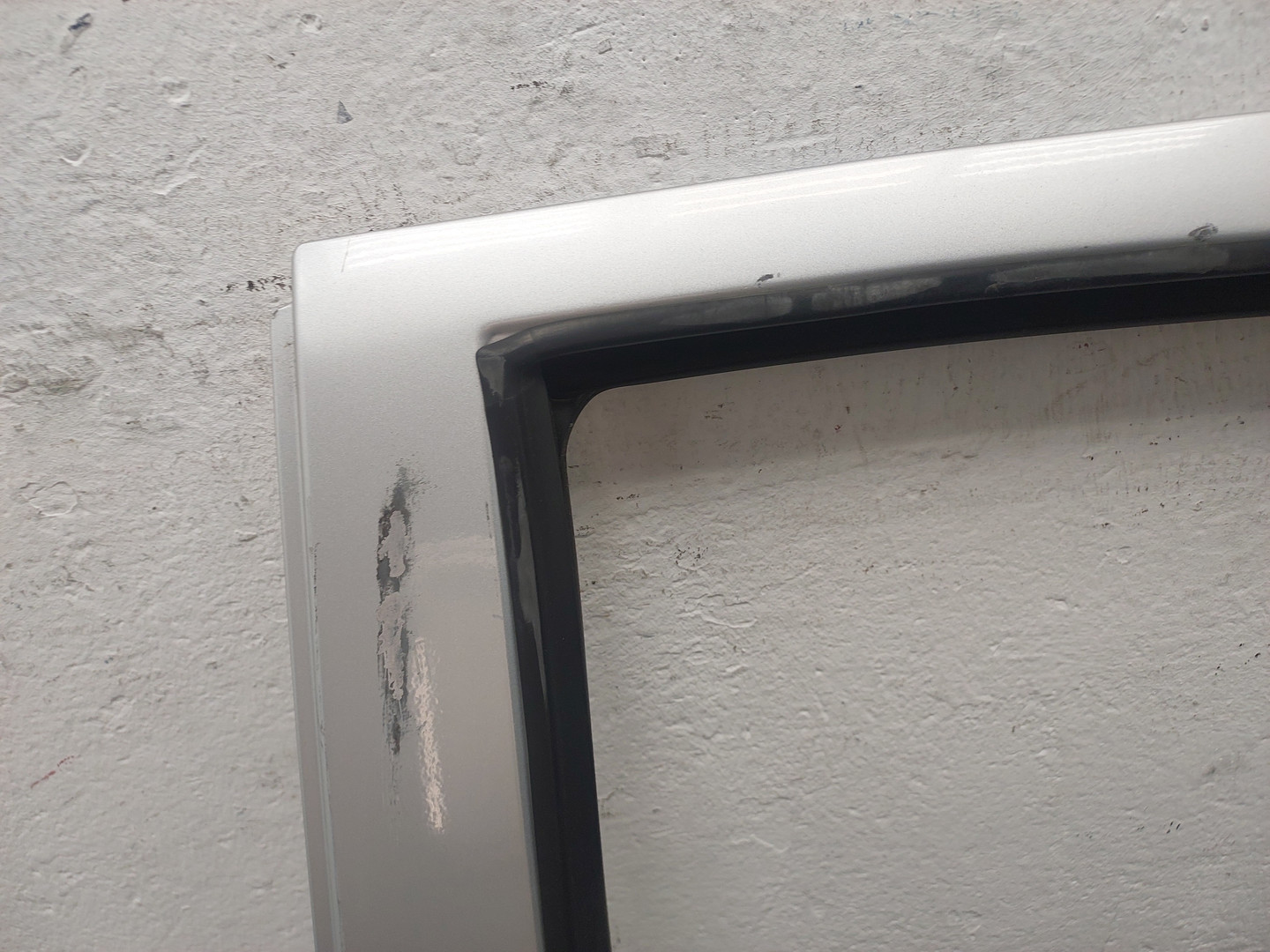 Дверь задняя левая