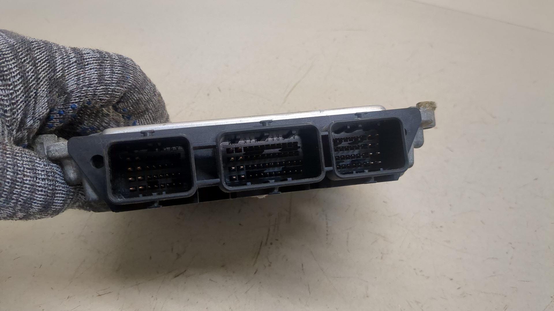 Блок управления двигателем