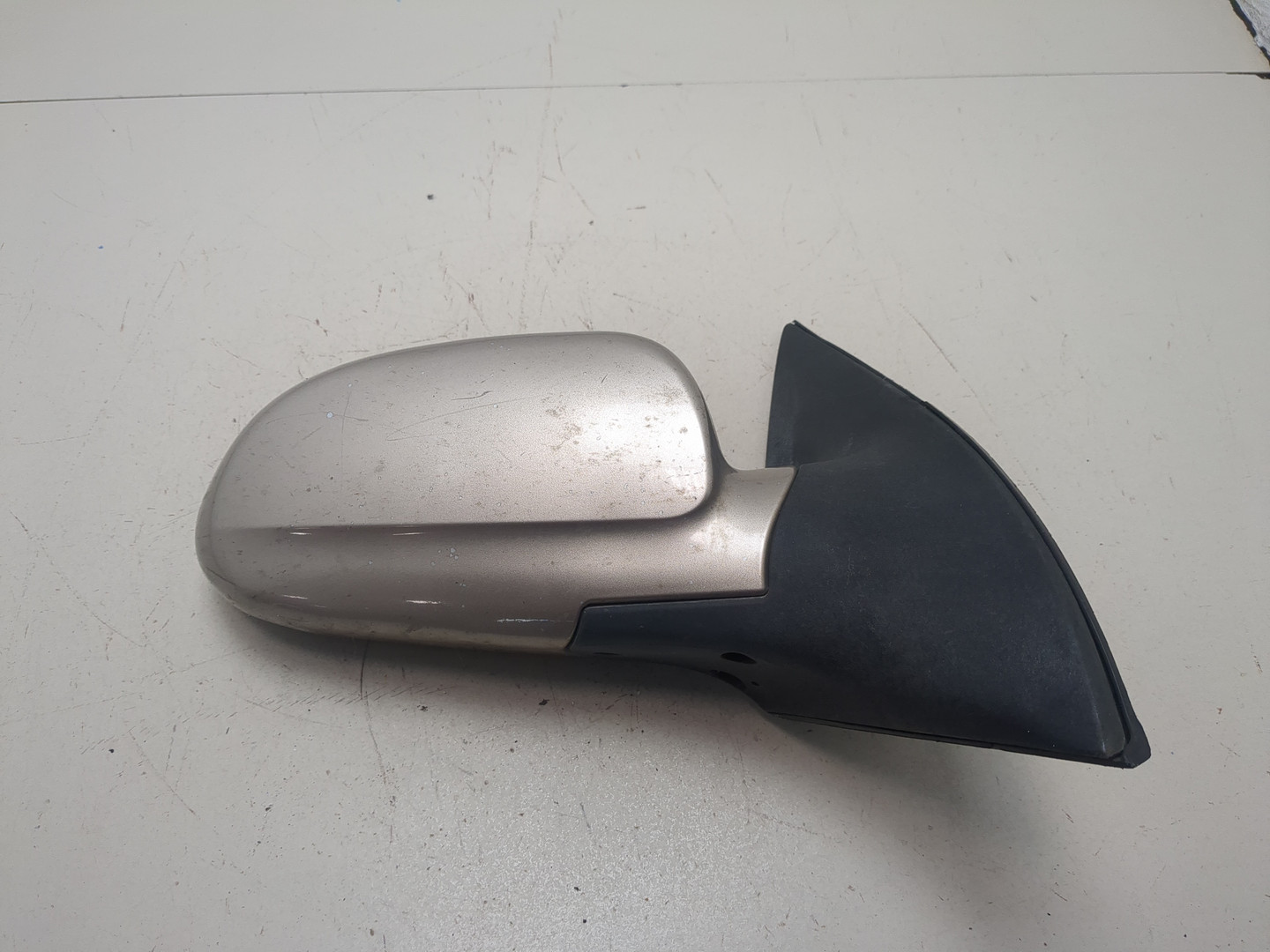 Зеркало правое электрическое