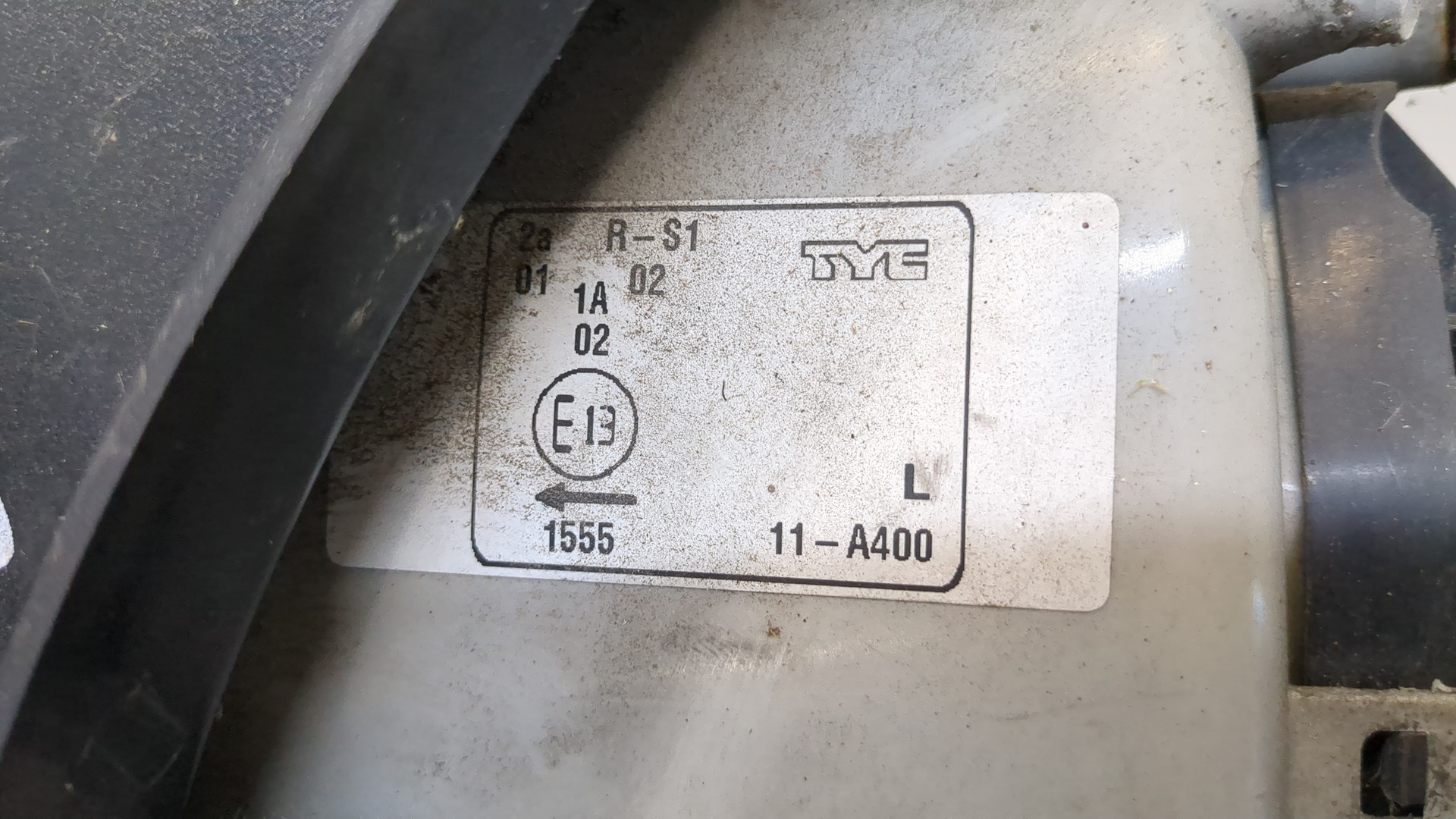 Фонарь задний правый