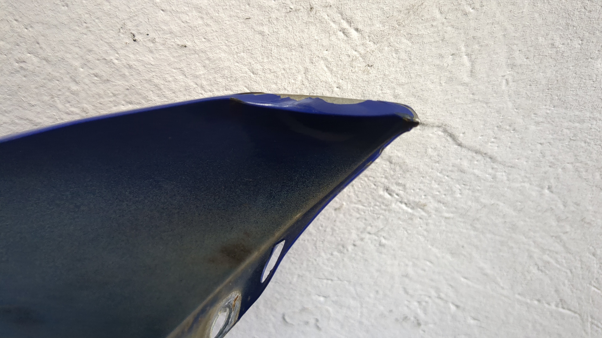 Крыло переднее левое