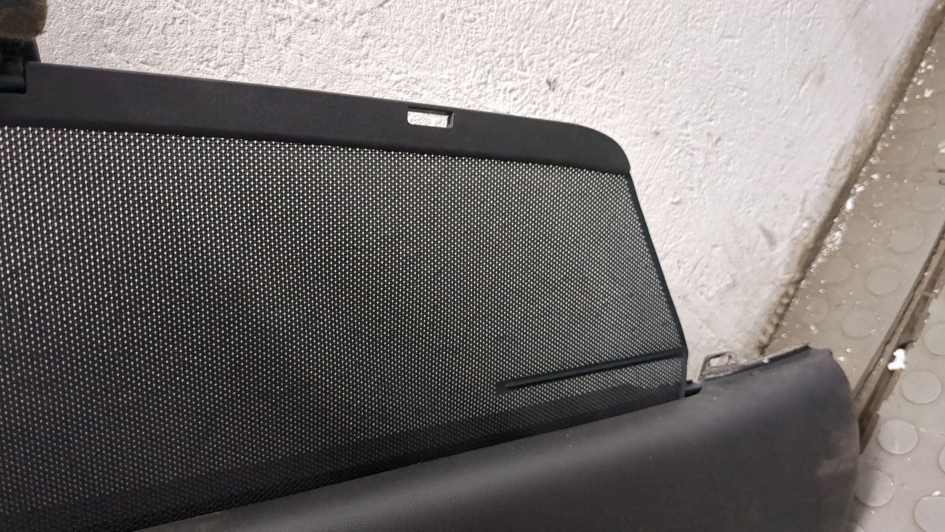 Обшивка двери задней правой